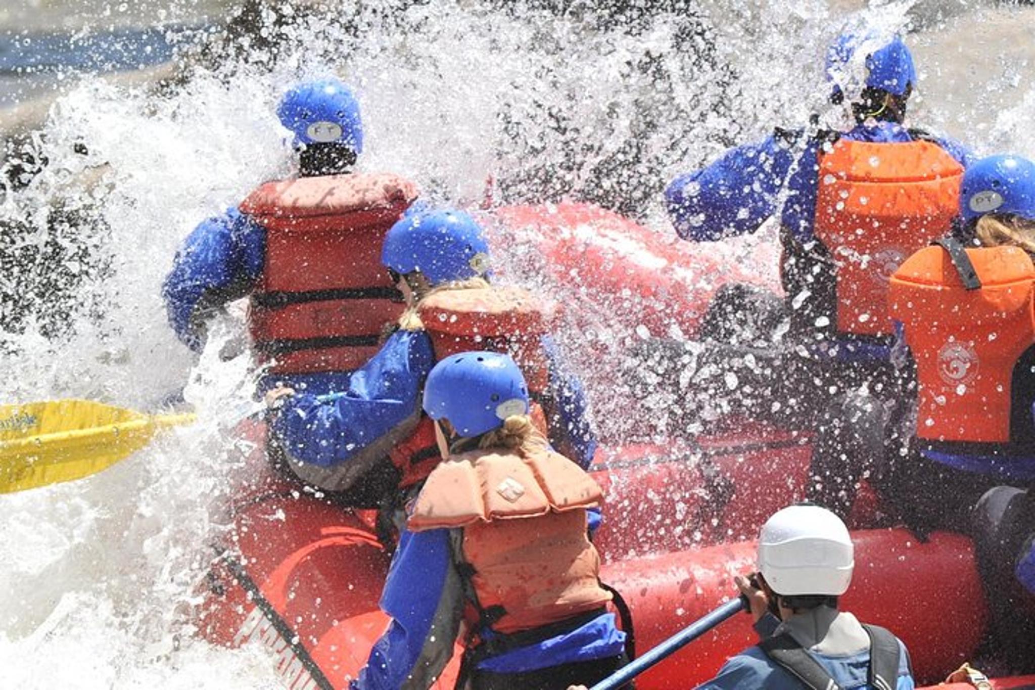 Royal Gorge Whitewater Rafting Full Day Trip - Image 2