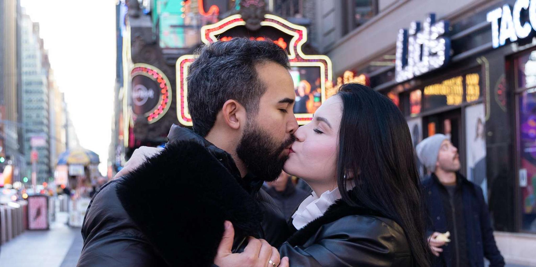 New York City Photoshoot in Times Square - Image 3