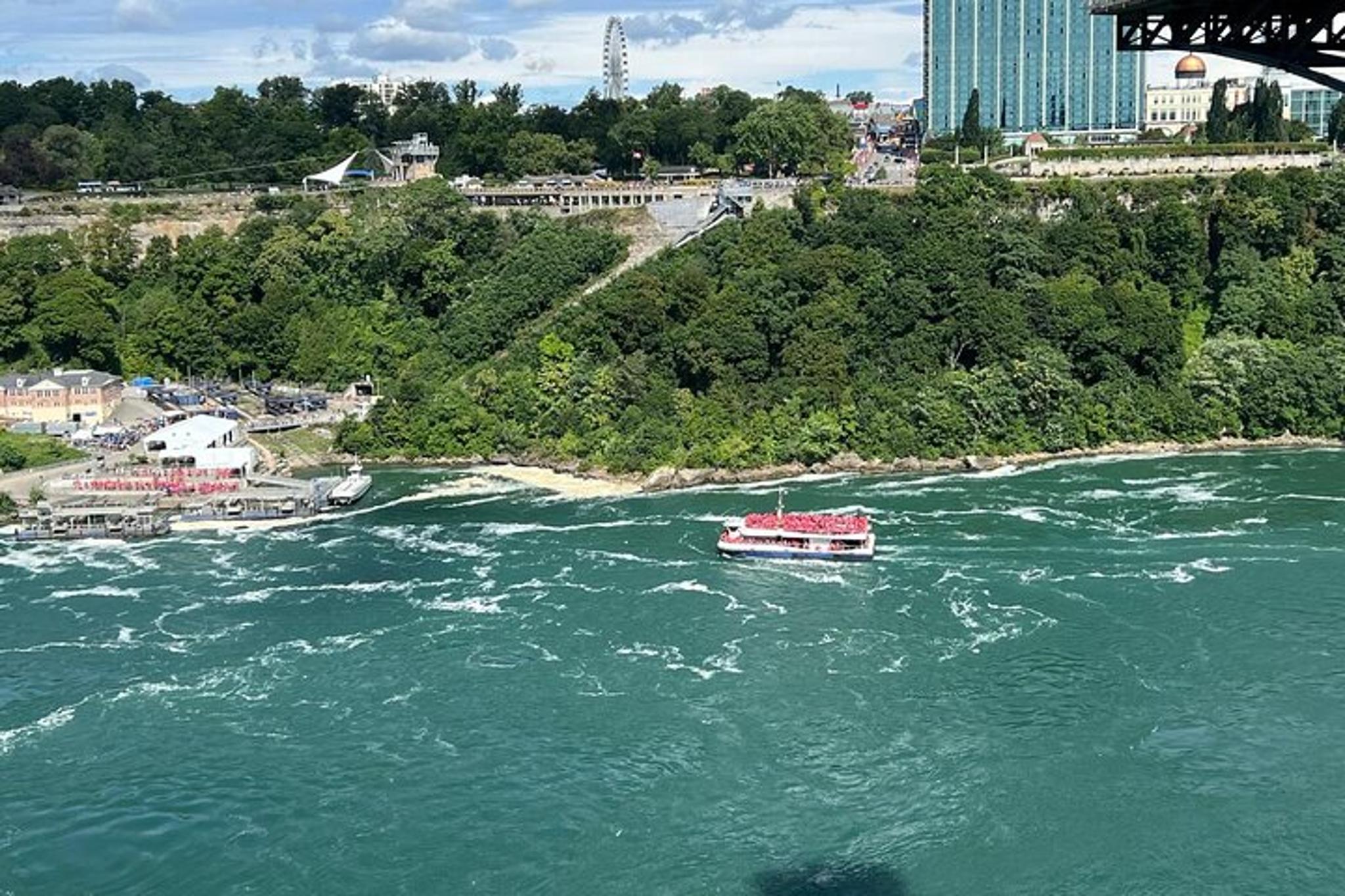 New York City Niagara Falls Private Day Tour - Image 2