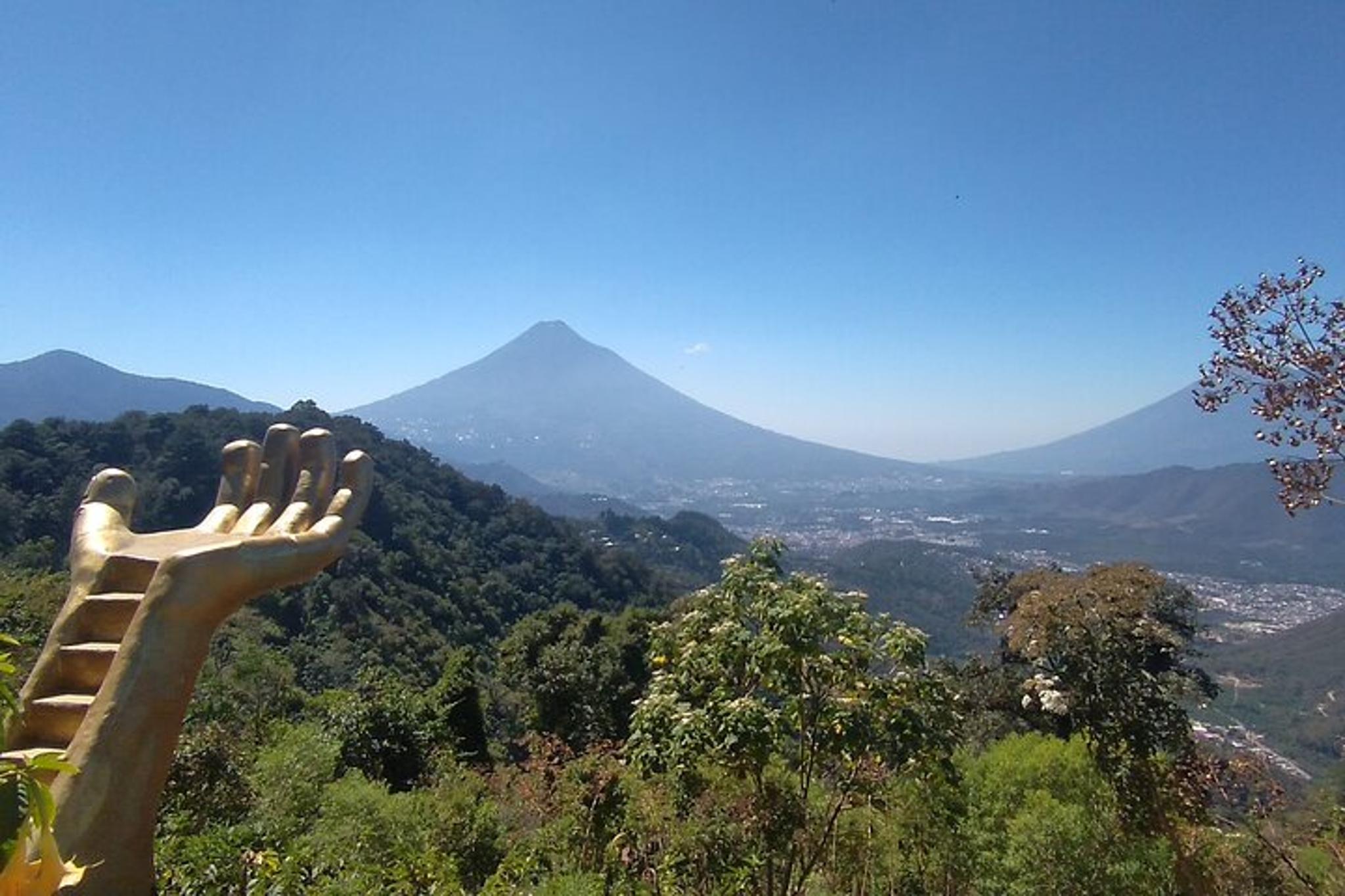 Antigua Hoobitenango and Altamira Tour - Image 5
