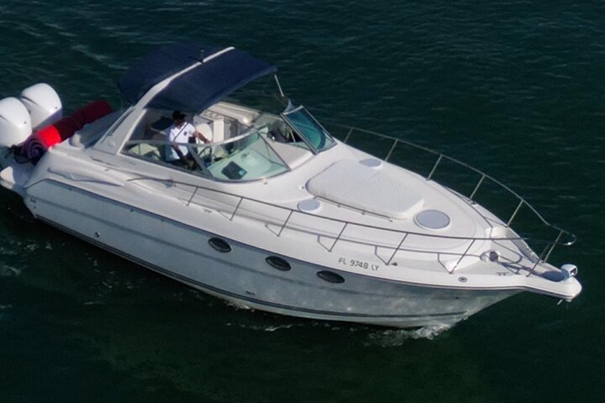 Miami Private Yacht Experience - Image 4