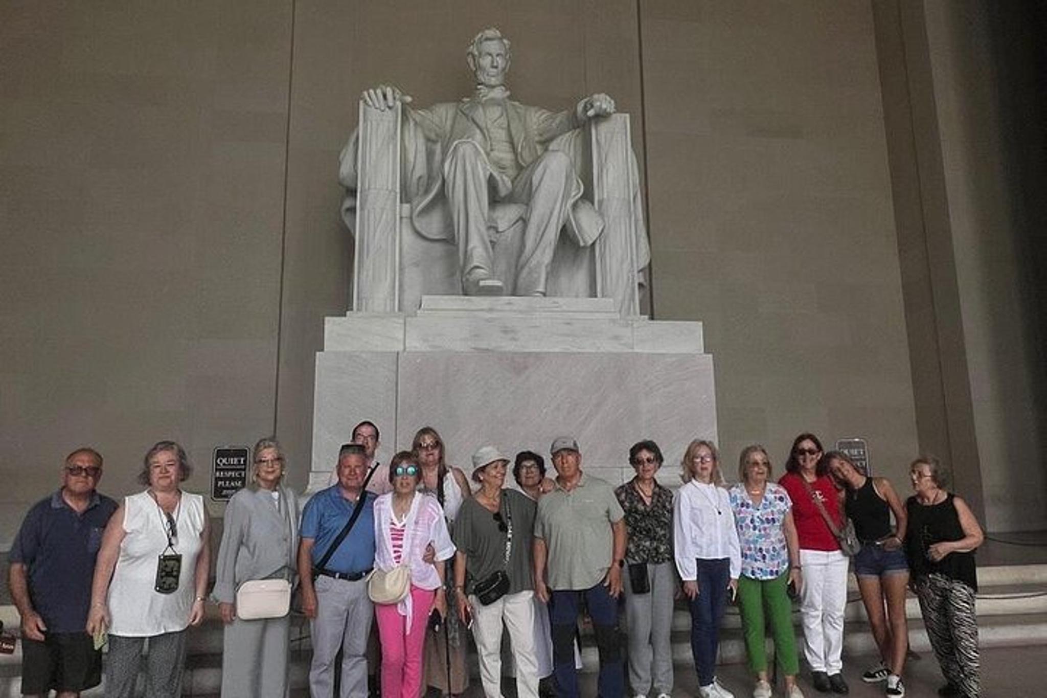 Washington DC Tour with Changing of the Guard - Image 1