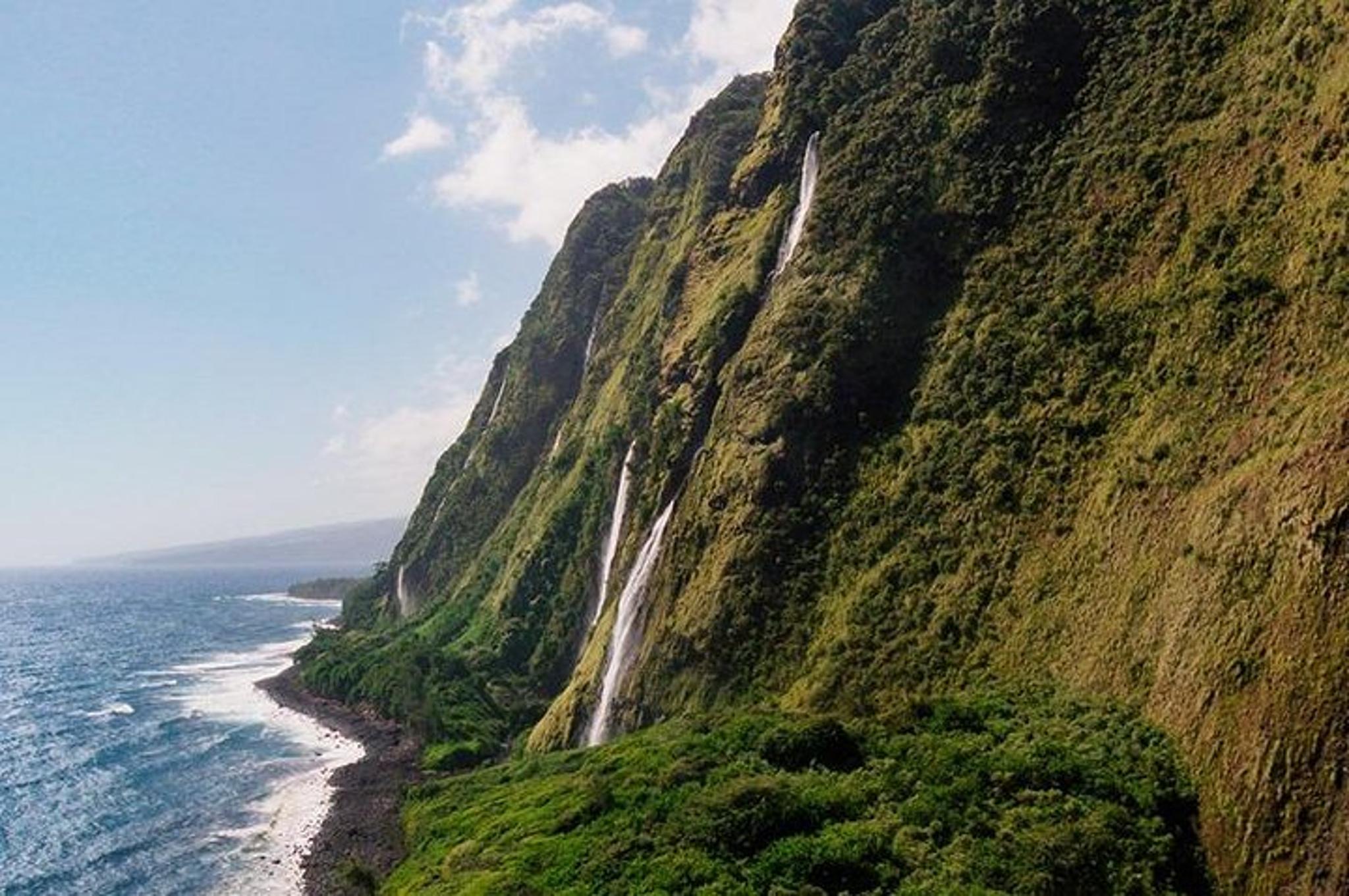 Kailua-Kona Waterfall Helicopter Tour 75 min - Image 5