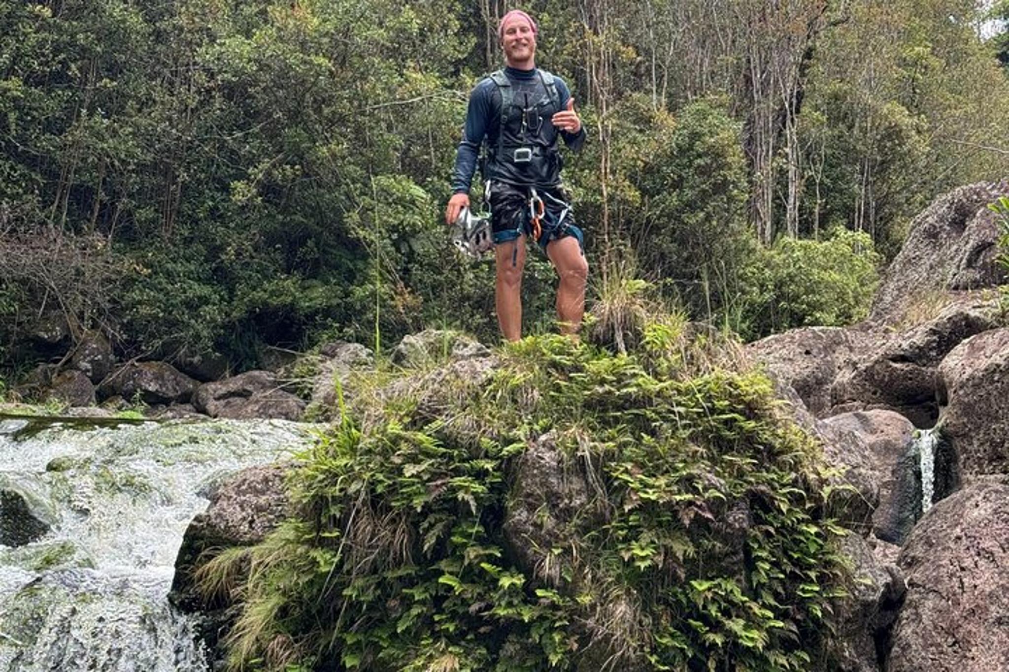 Hilo Waterfall Rappelling Adventure 7 hr - Image 5