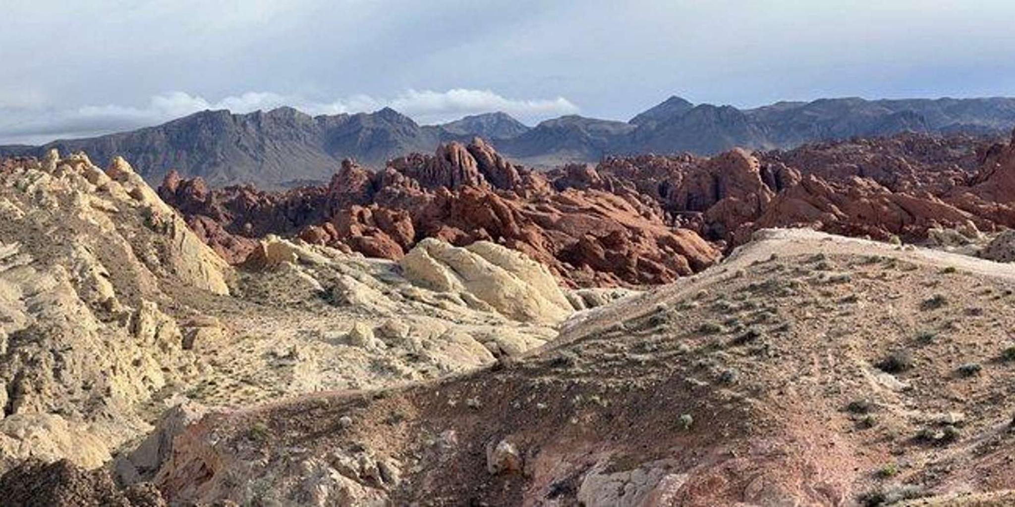 Las Vegas Valley of Fire Hiking and UTV Adventure - Image 2