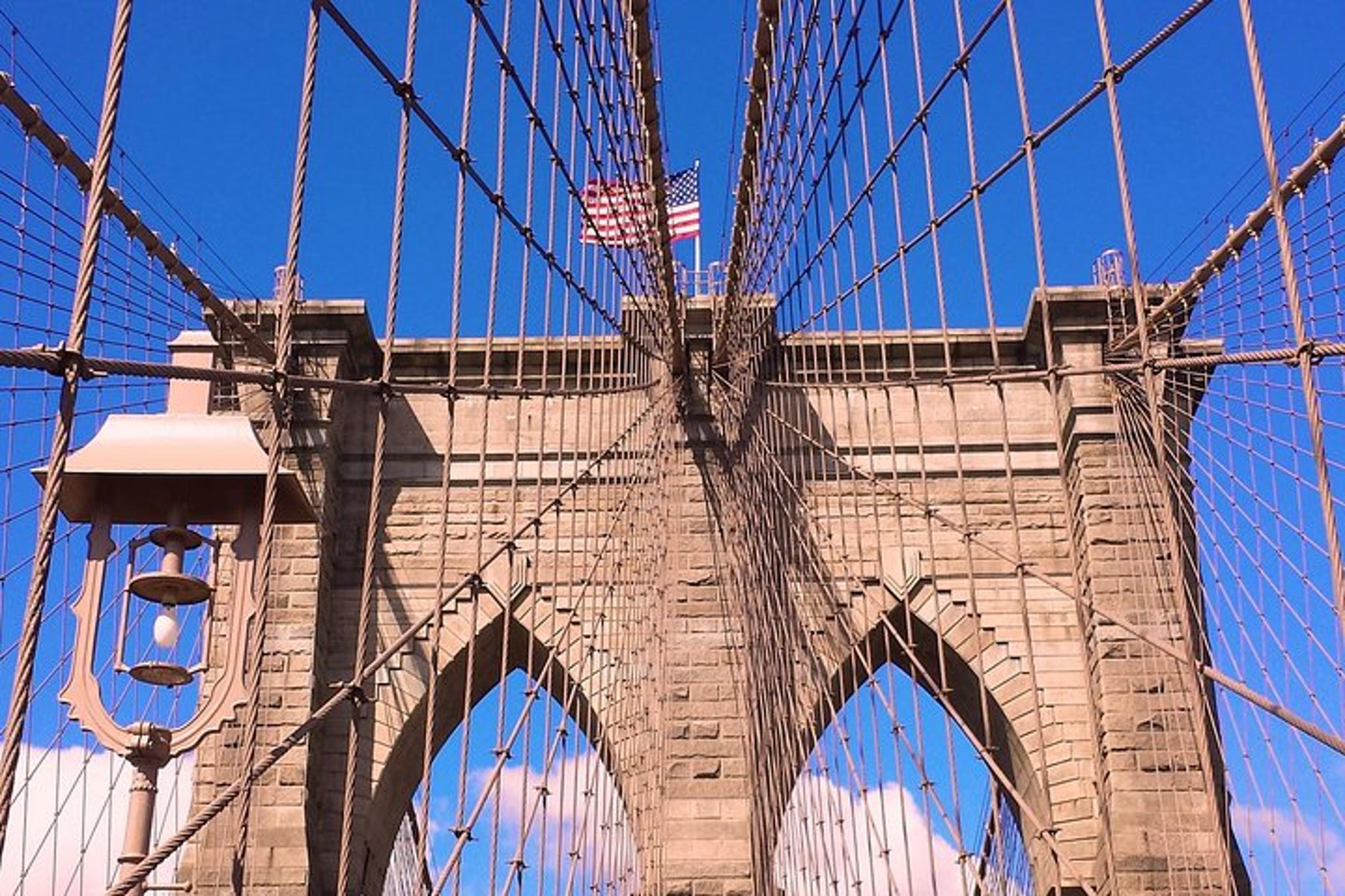 New York City Brooklyn Bridge and DUMBO Walking Tour - Image 6