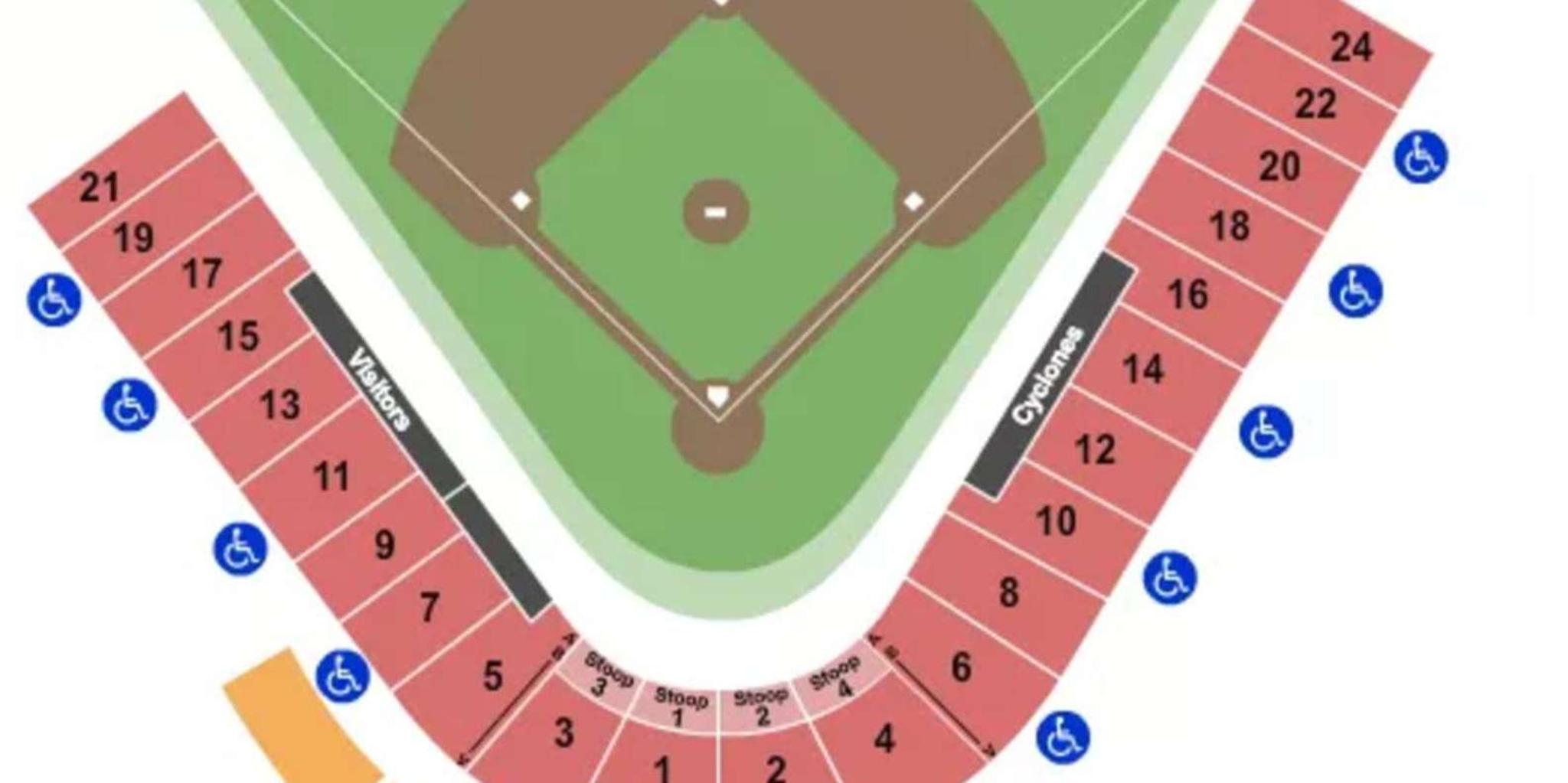 Brooklyn Cyclones Baseball Game at Coney Island - Image 5