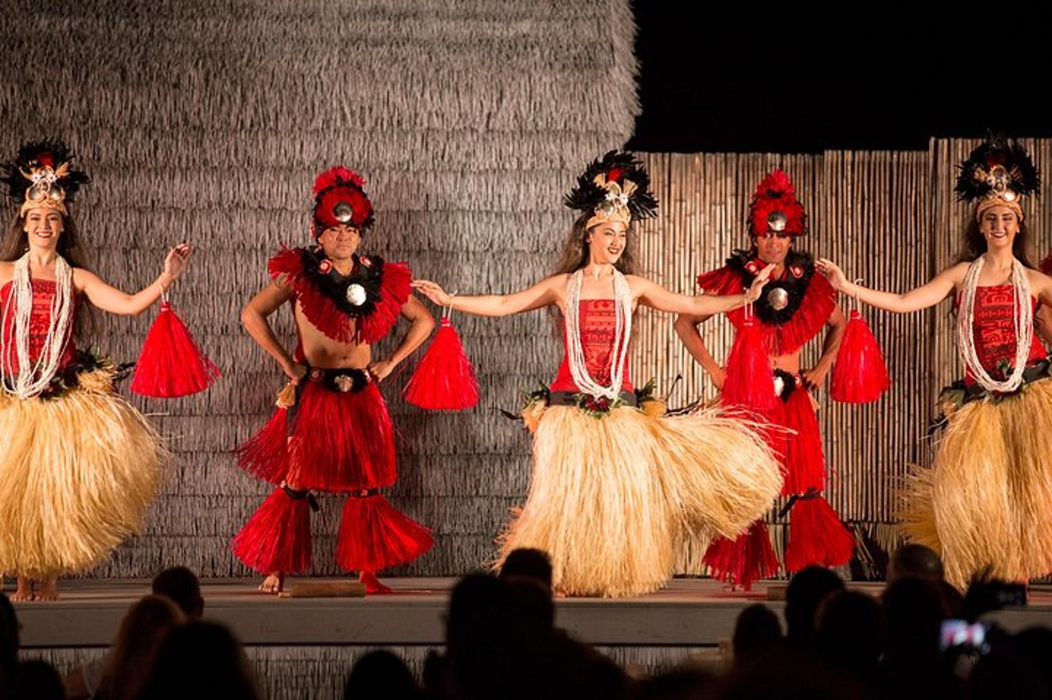 Kailua-Kona Island Breeze Luau - Image 3