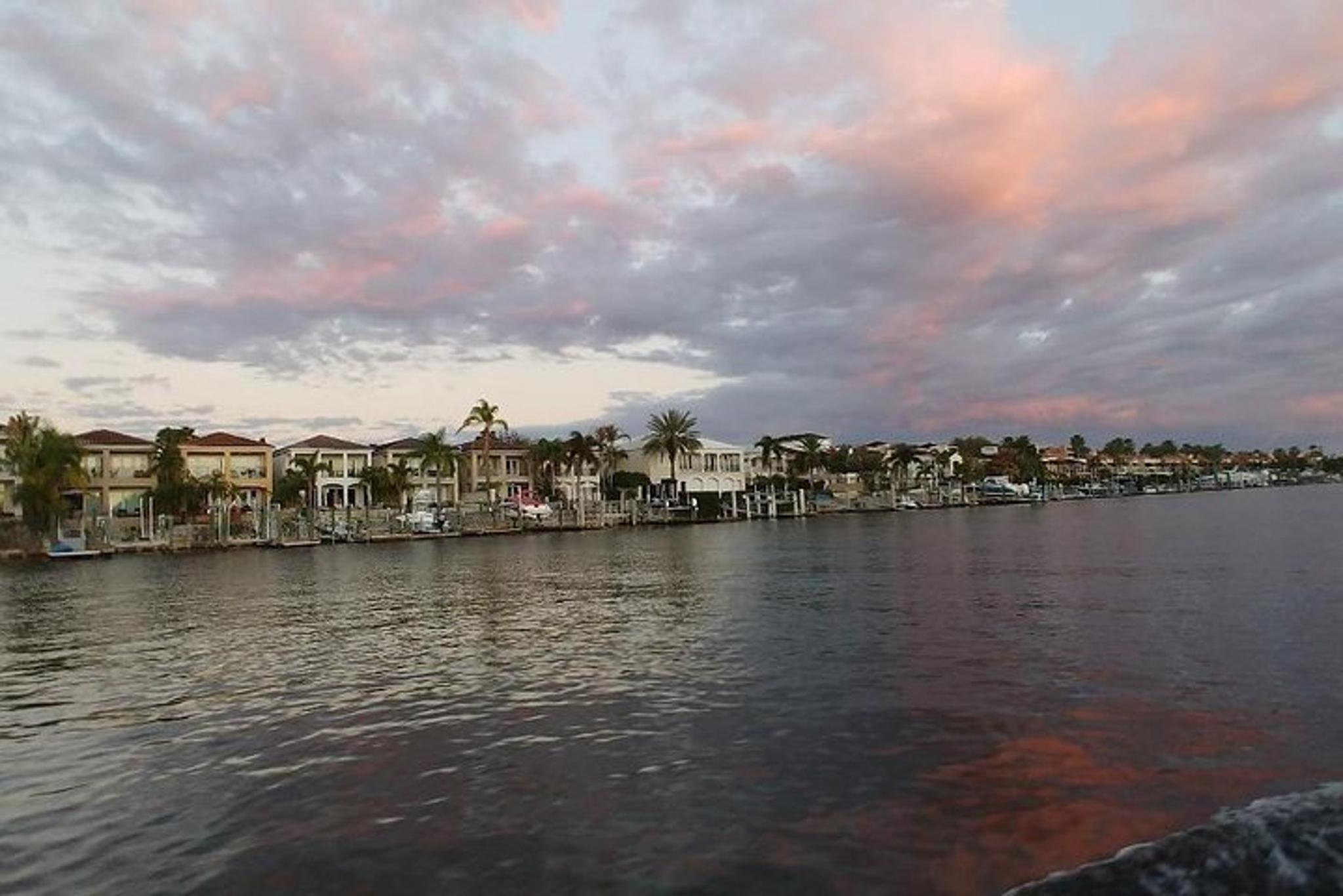Tampa Celebrity Homes Boat Tour 90 min