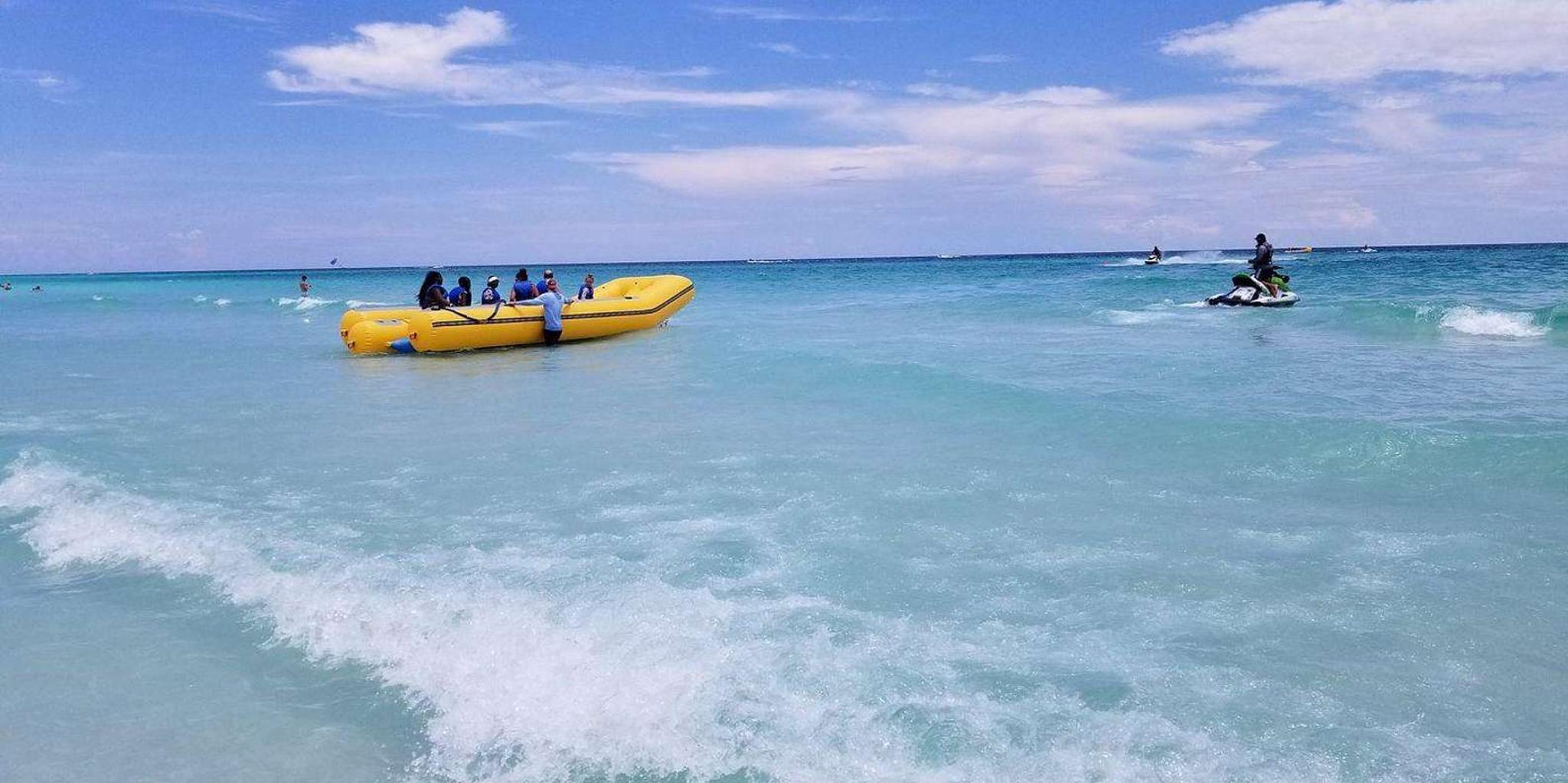 Destin Banana Boat and Parasailing Combo - Image 3
