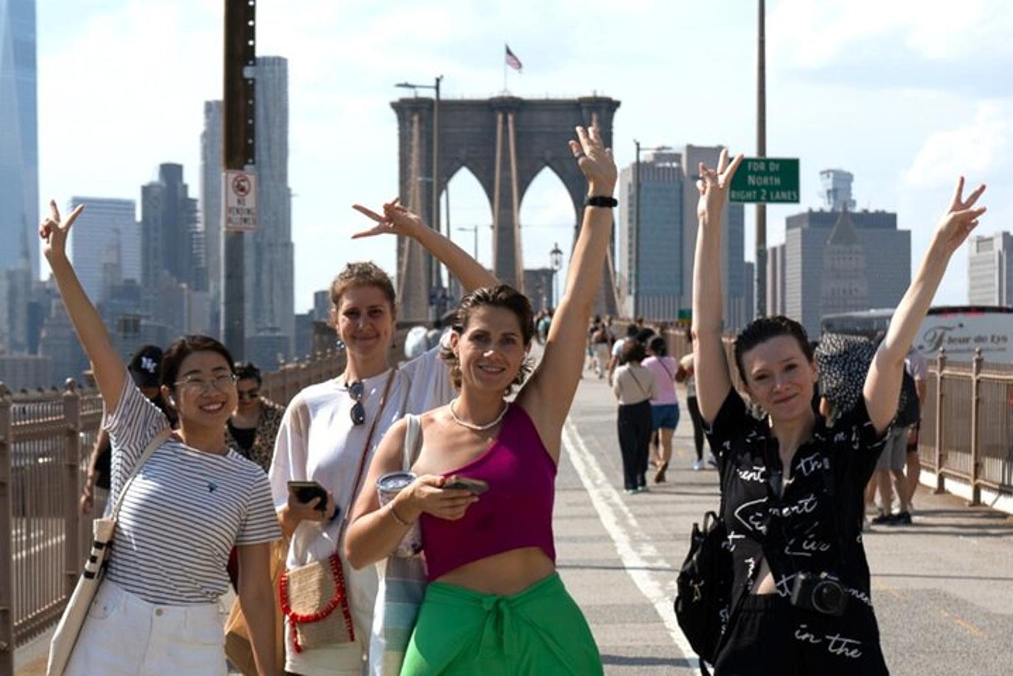 New York City Brooklyn Bridge Self-Guided Tour - Image 2