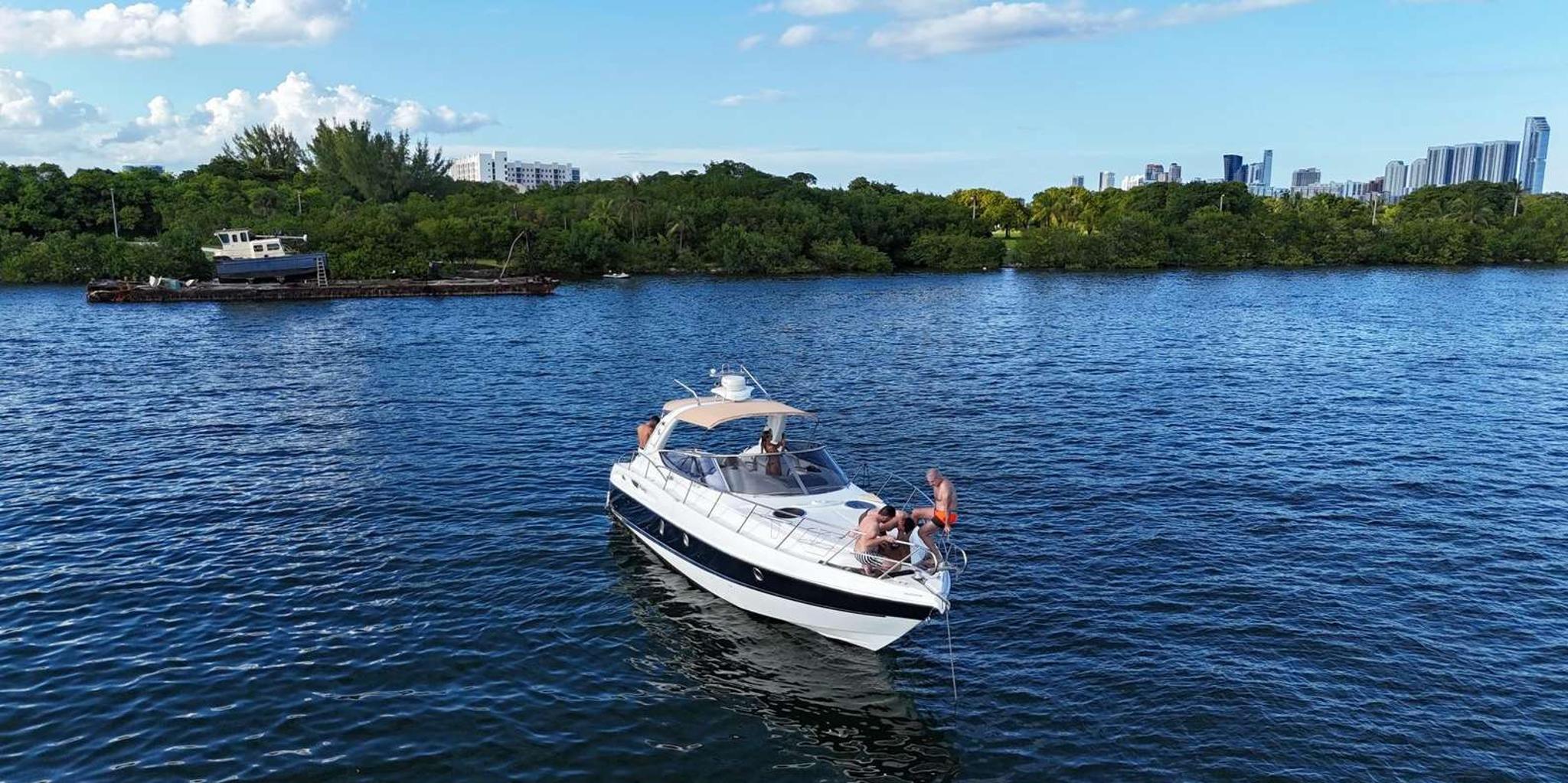 Miami Yacht Tour for Up to 12 People 2 hr - Image 6