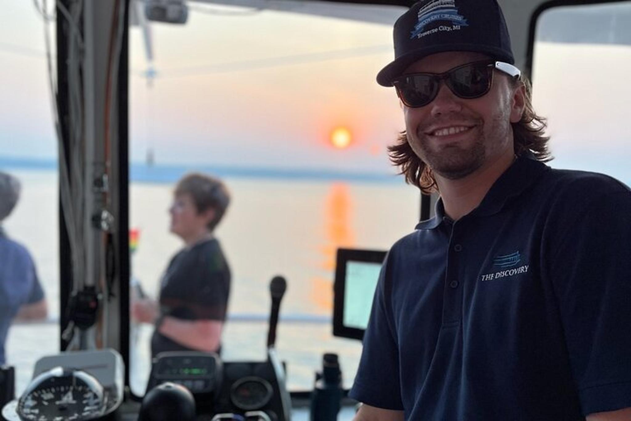 Traverse City Sunset Cruise on West Grand Traverse Bay - Image 2