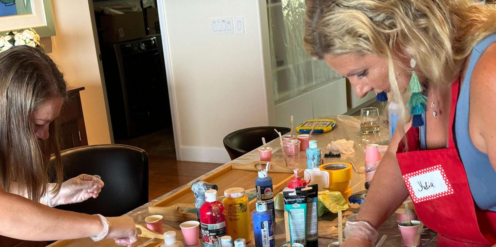 Maui Resin Cheeseboard Workshop 90 min - Image 5