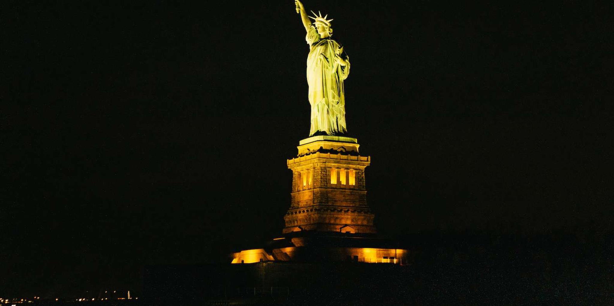 New York City Harbor Lights Cruise - Image 2