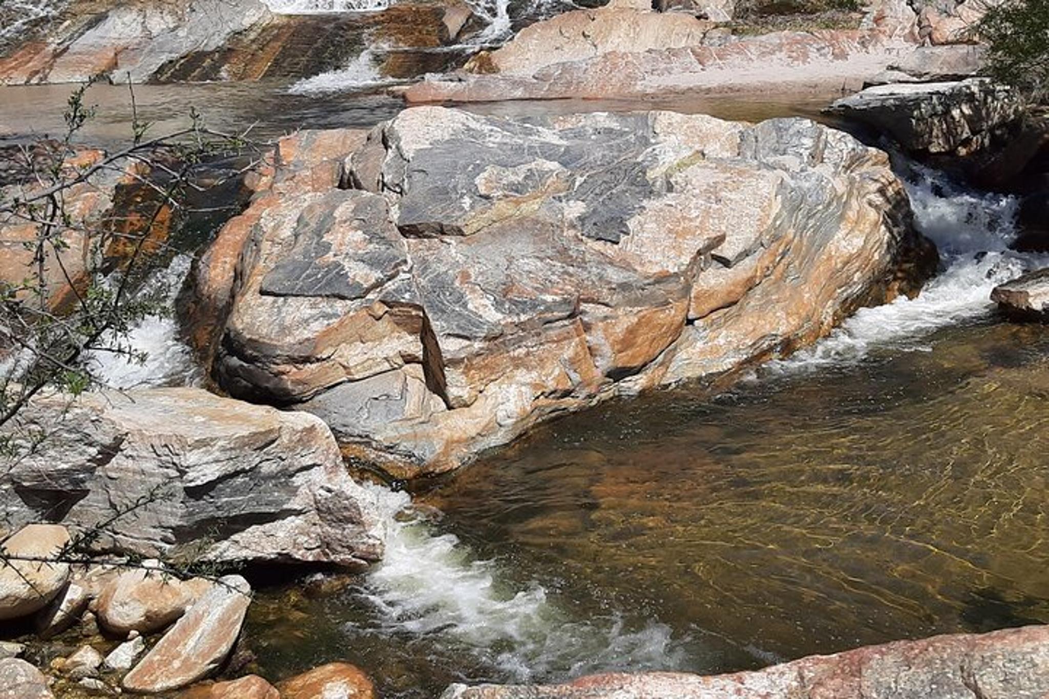 Tucson Hiking Tour in Ventana and Sabino Canyons - Image 3