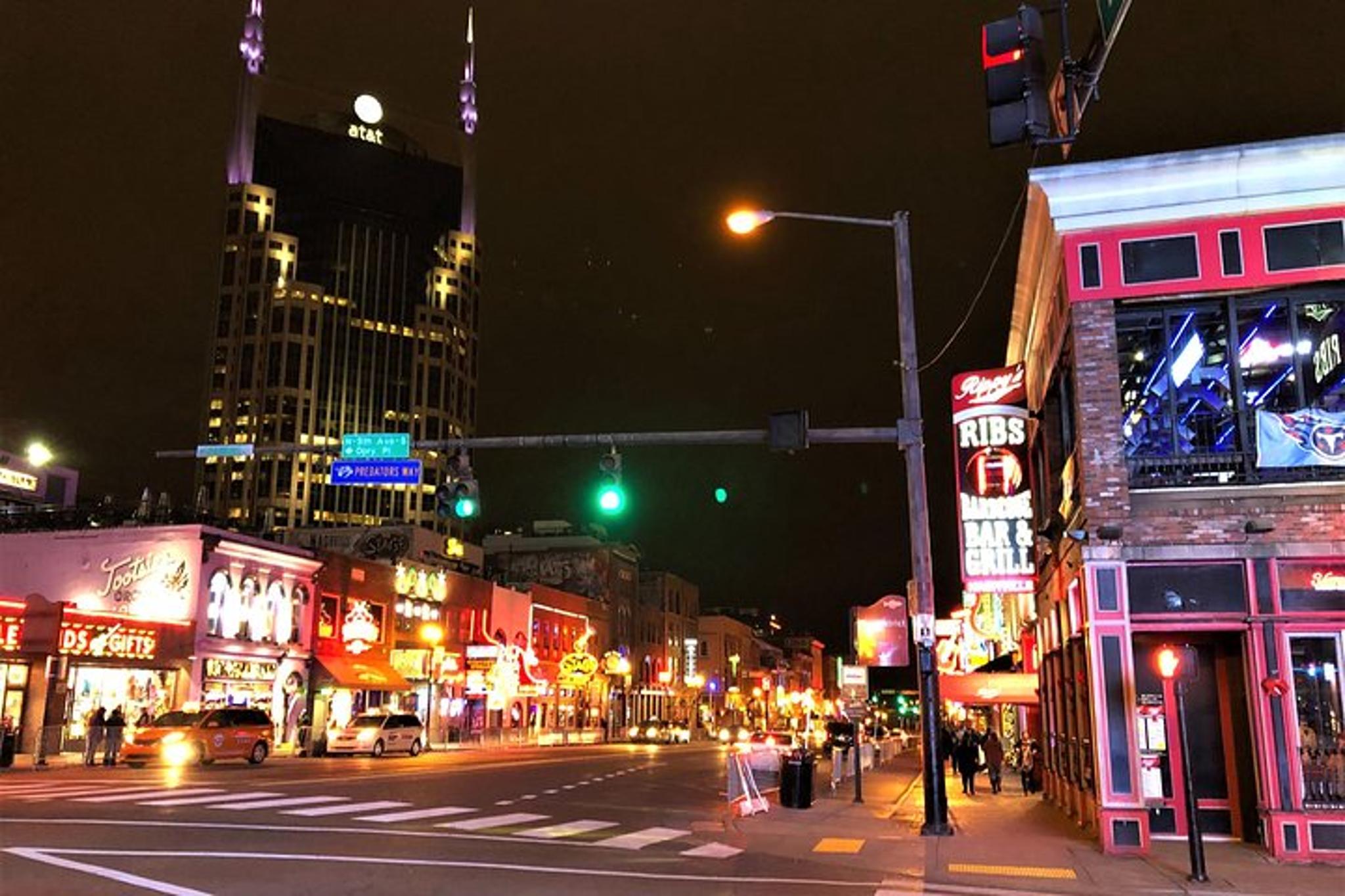 Nashville City Tour with Ryman & Hall of Fame - Image 5
