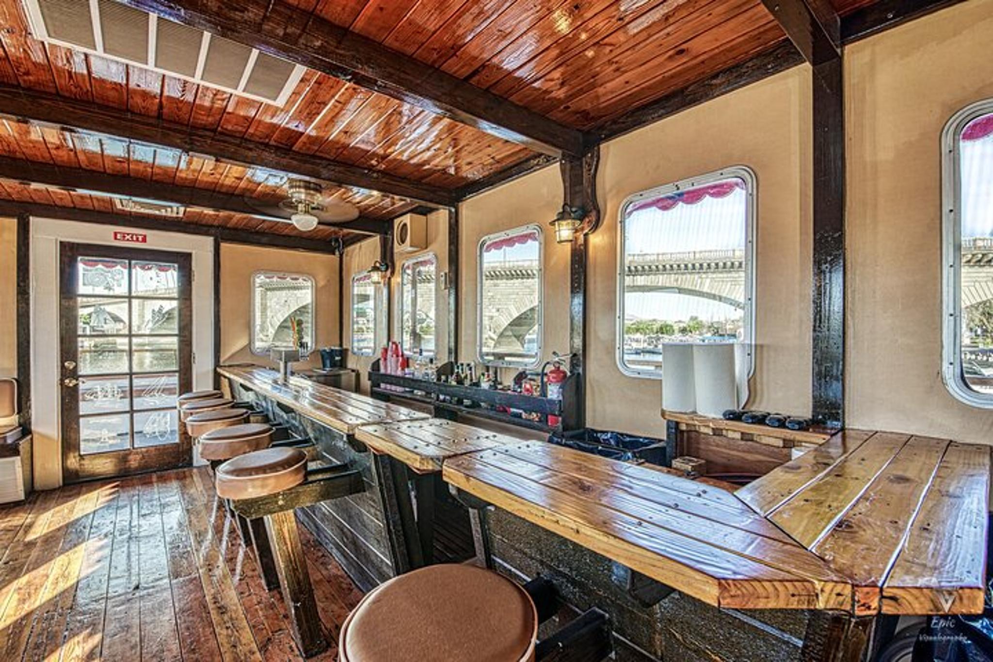 Lake Havasu Paddle Wheeler Cocktail Cruise - Image 6