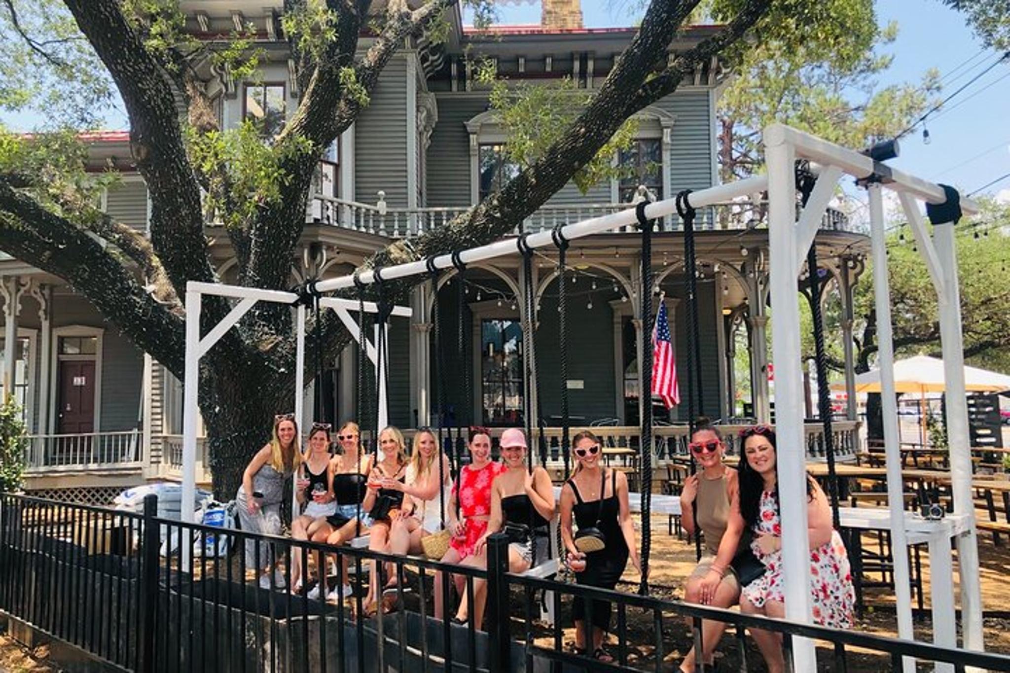 Austin Mural Tour on a Roofless Party Bus - Image 6