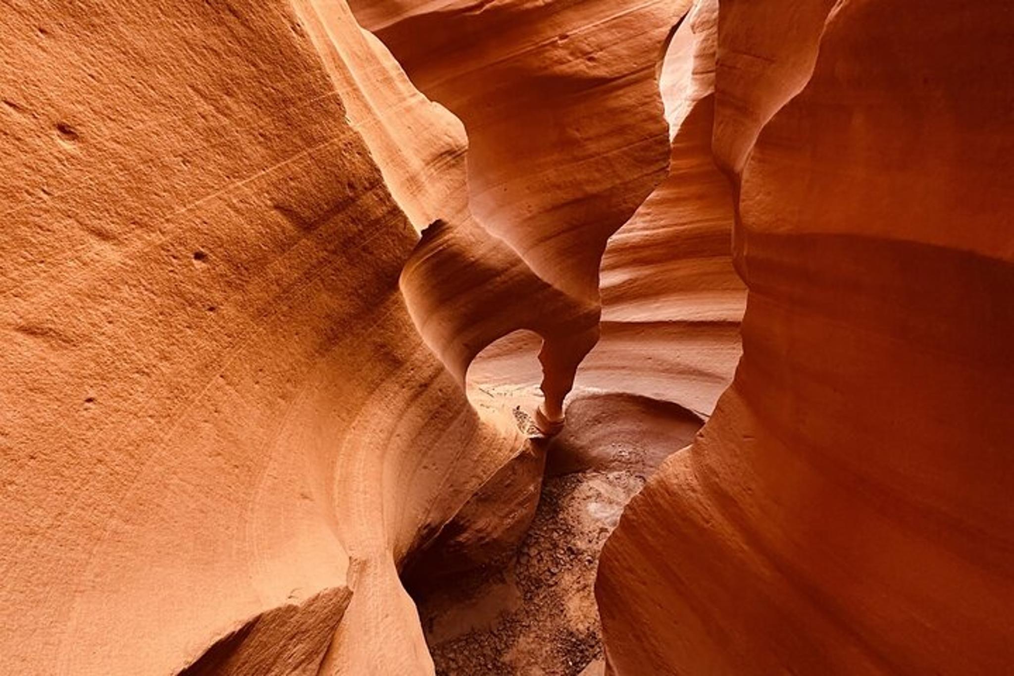 Antelope Wind Canyon Slot Tour - Image 3