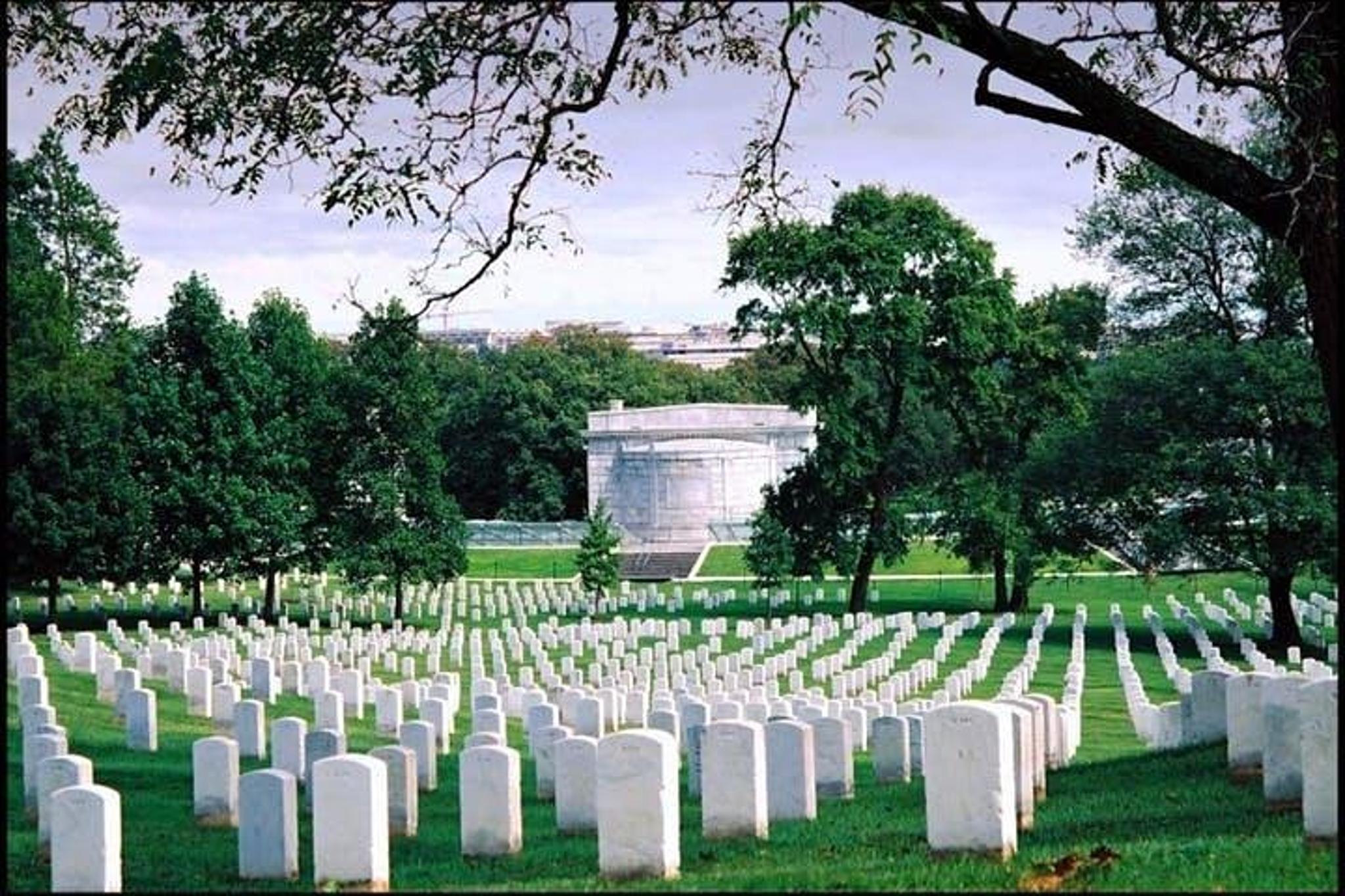 Arlington Cemetery Walking Tour - Image 6
