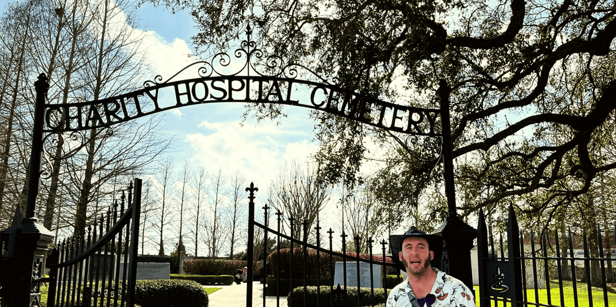 New Orleans Cemetery Experience - Image 3