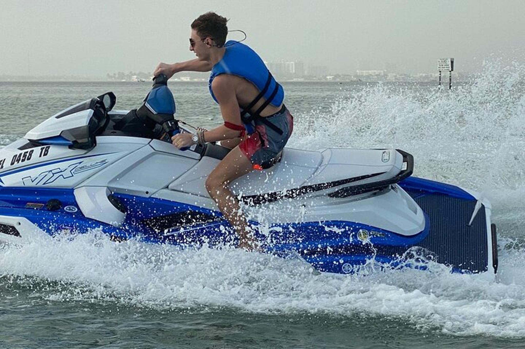 Miami Jet Ski Rental in Biscayne Bay 1 hr - Image 2