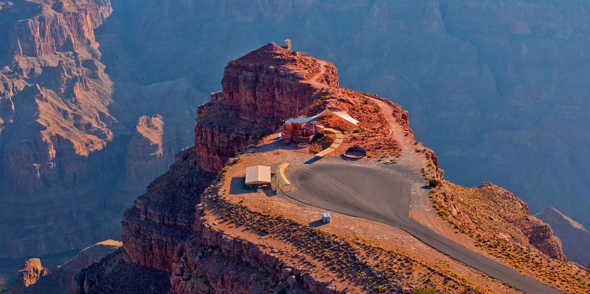 Las Vegas Grand Canyon Helicopter Tour - Image 6