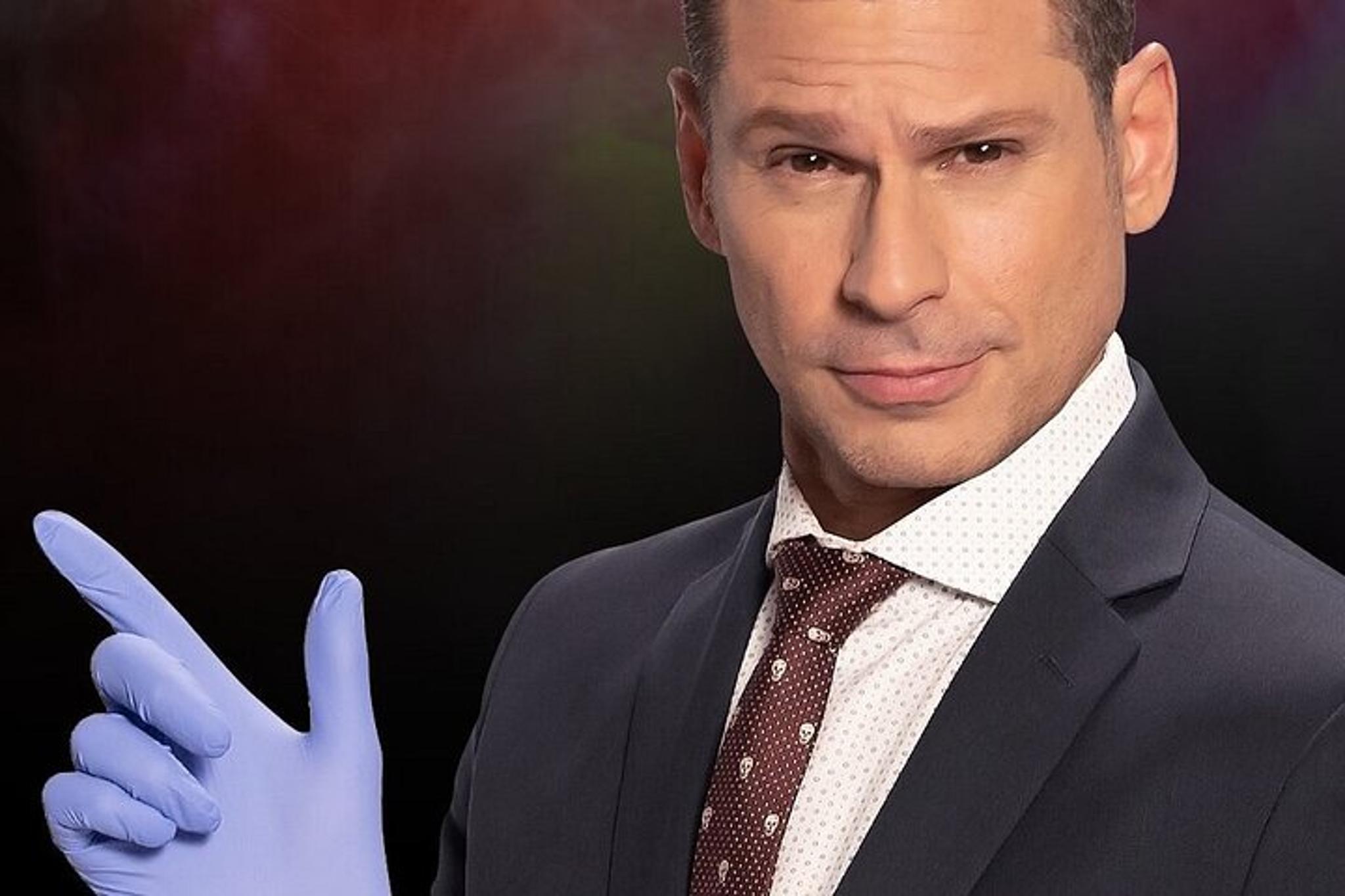 Las Vegas Comedy Magic Show at Four Queens - Image 2