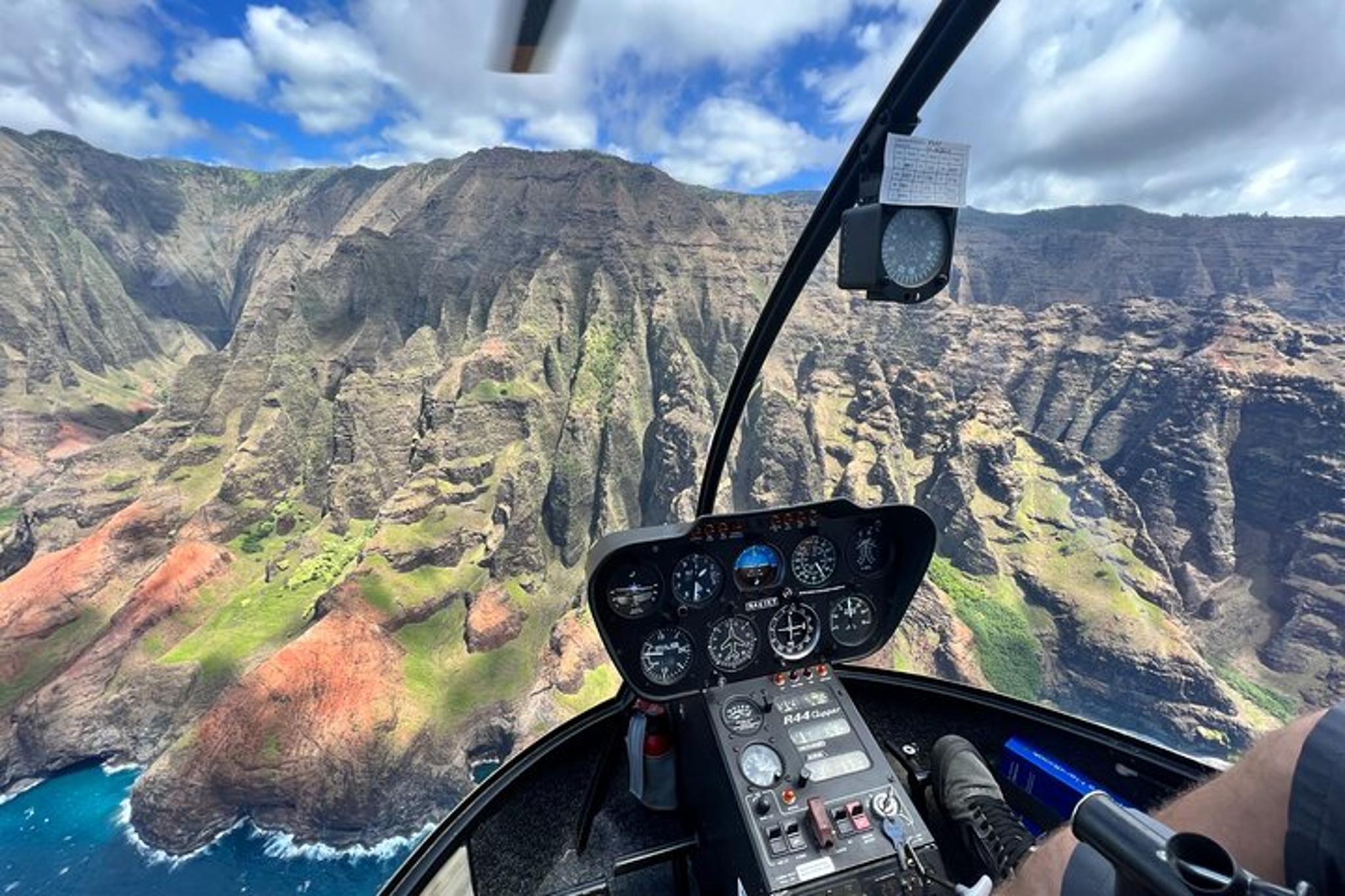 Kauai Helicopter Tour Doors-Off 1 hr - Image 2