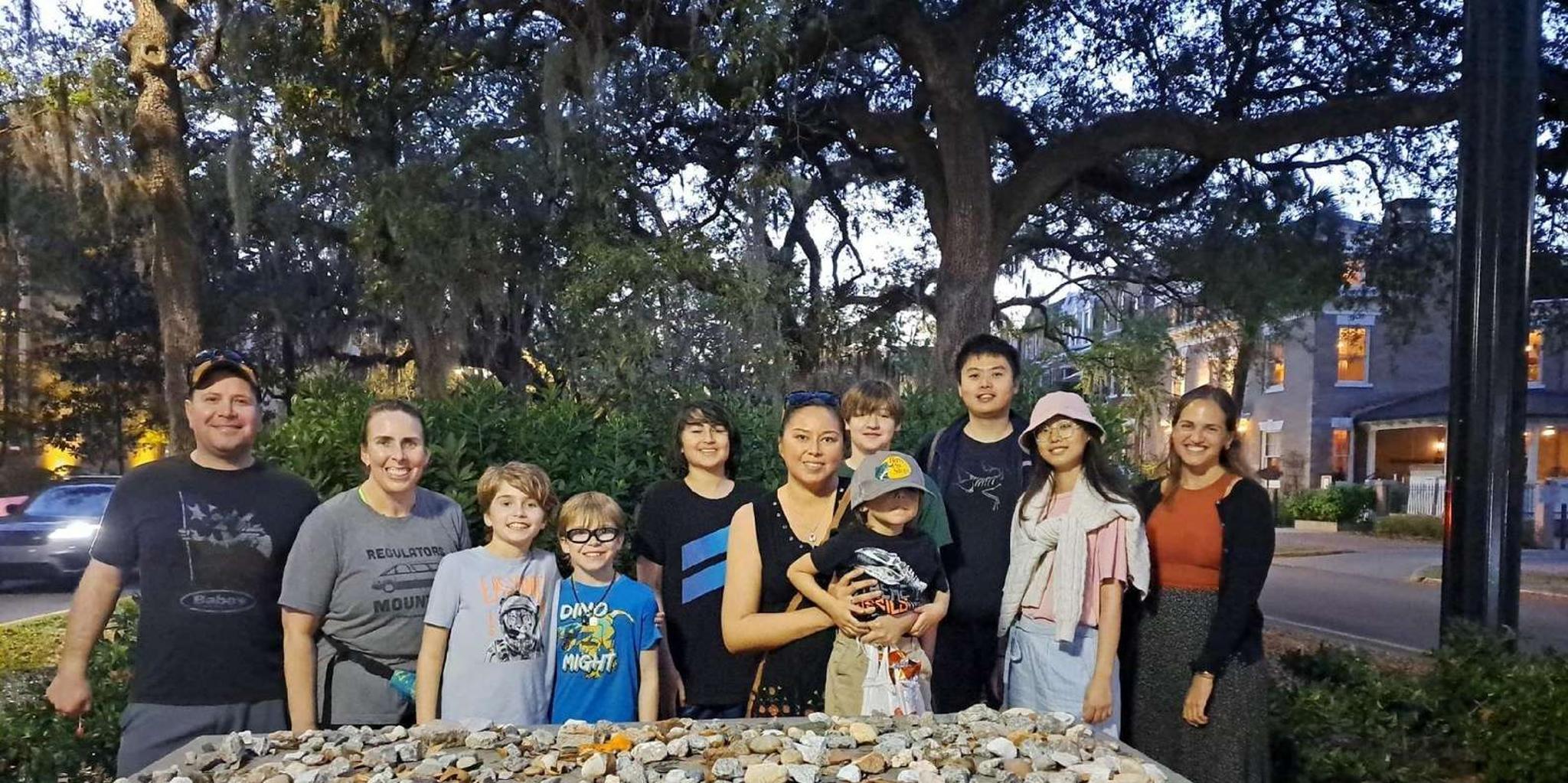Savannah Ghost Tour Family Fun 1.5 hr - Image 4