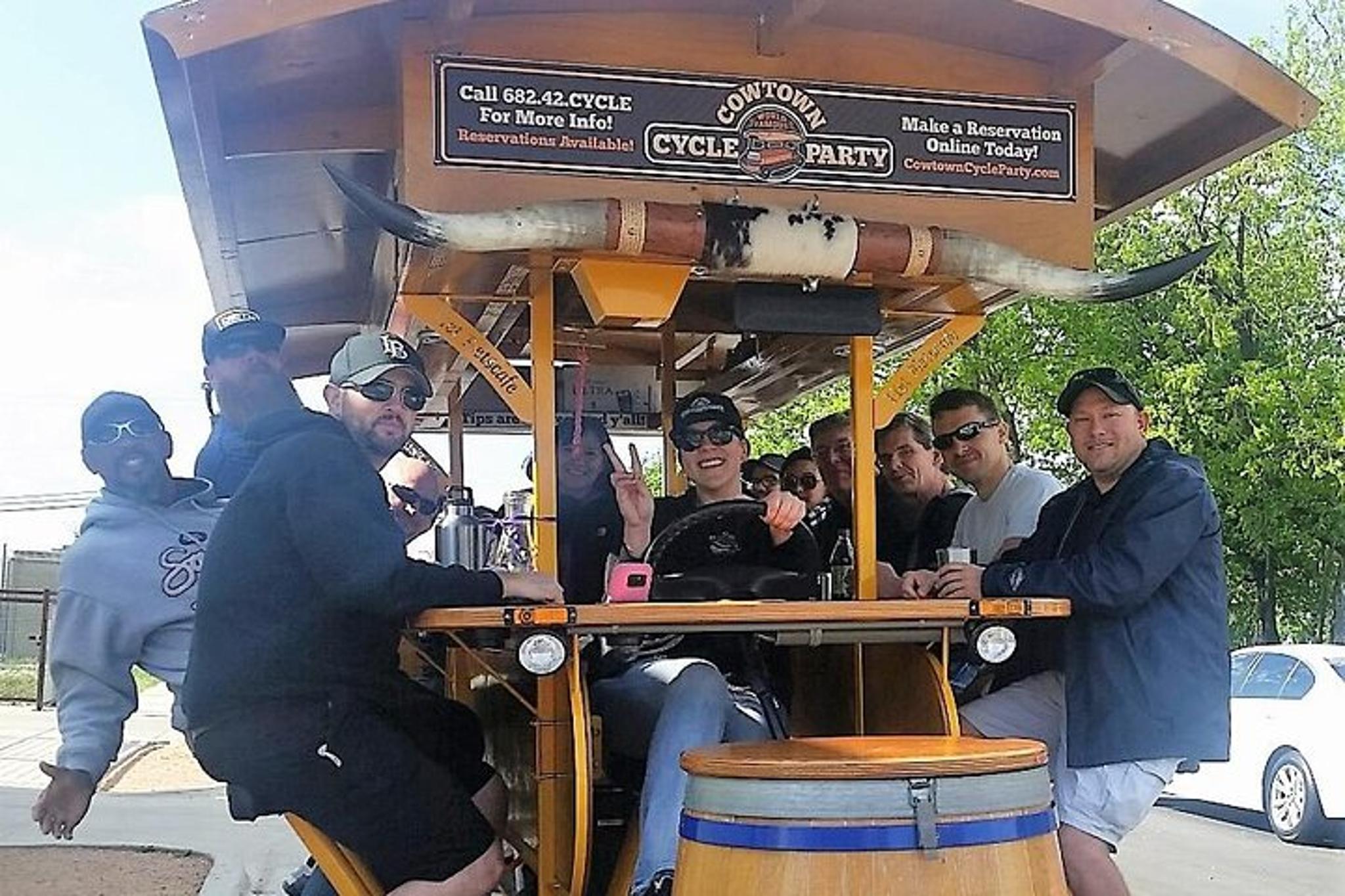 Fort Worth Murals Cycle Party Tour 2 hr - Image 6