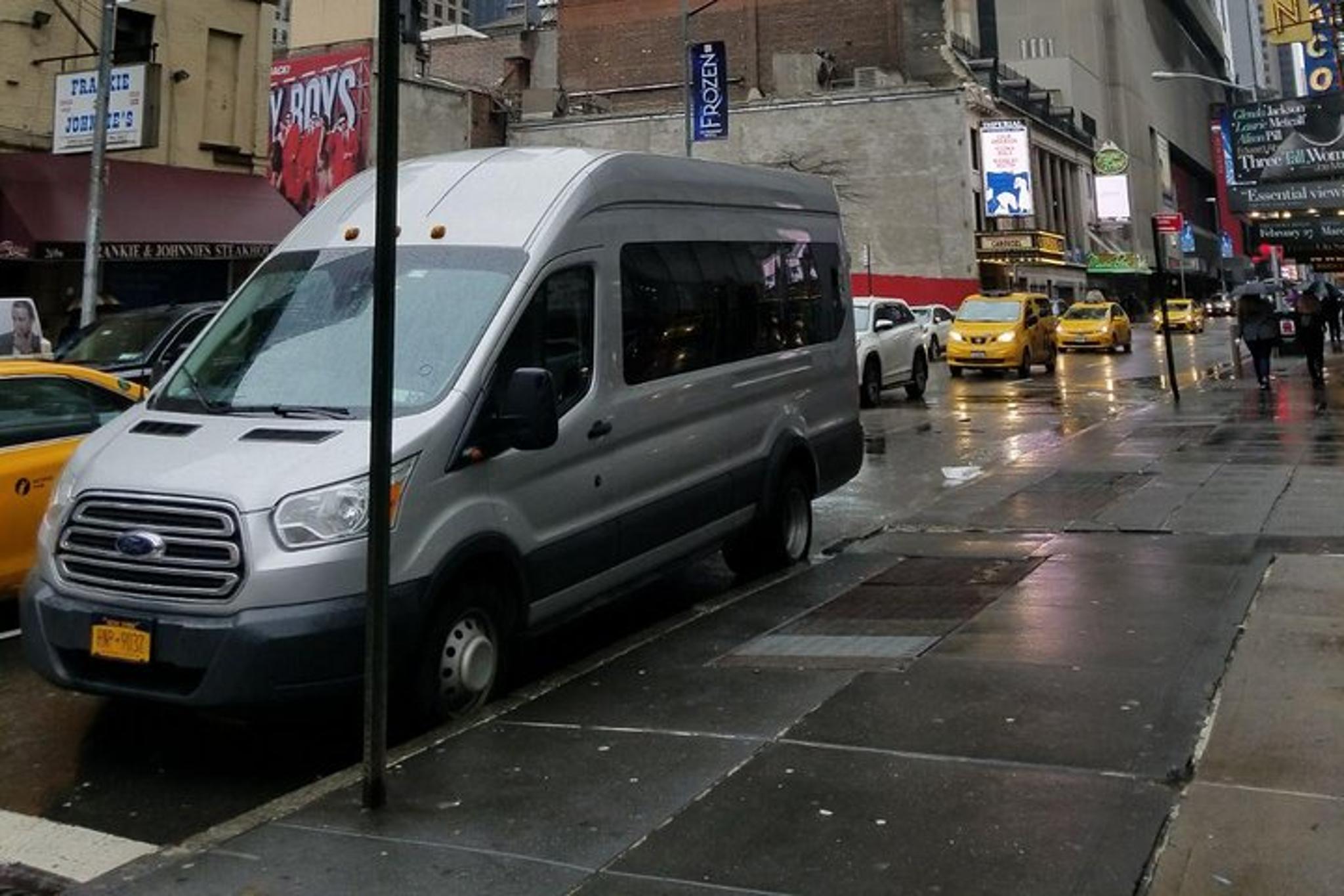 New York City Private Airport Transfer - Image 3