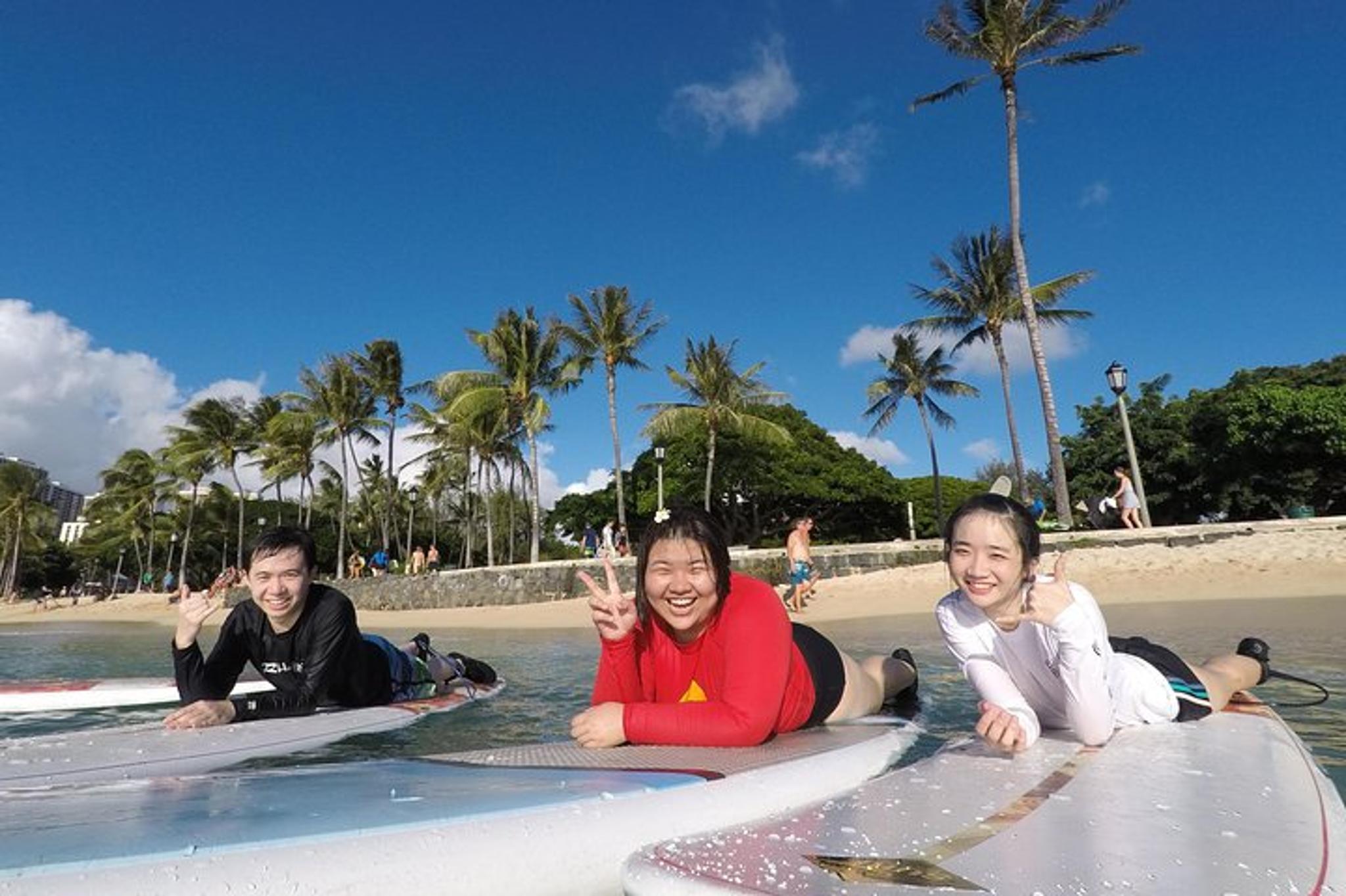 Waikiki Group Surfing Lesson with Shuttle - Image 3