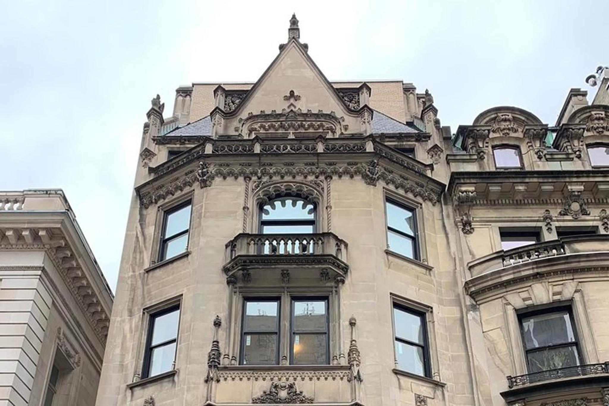 New York City Walking Tour of 5th Avenue Mansions - Image 4