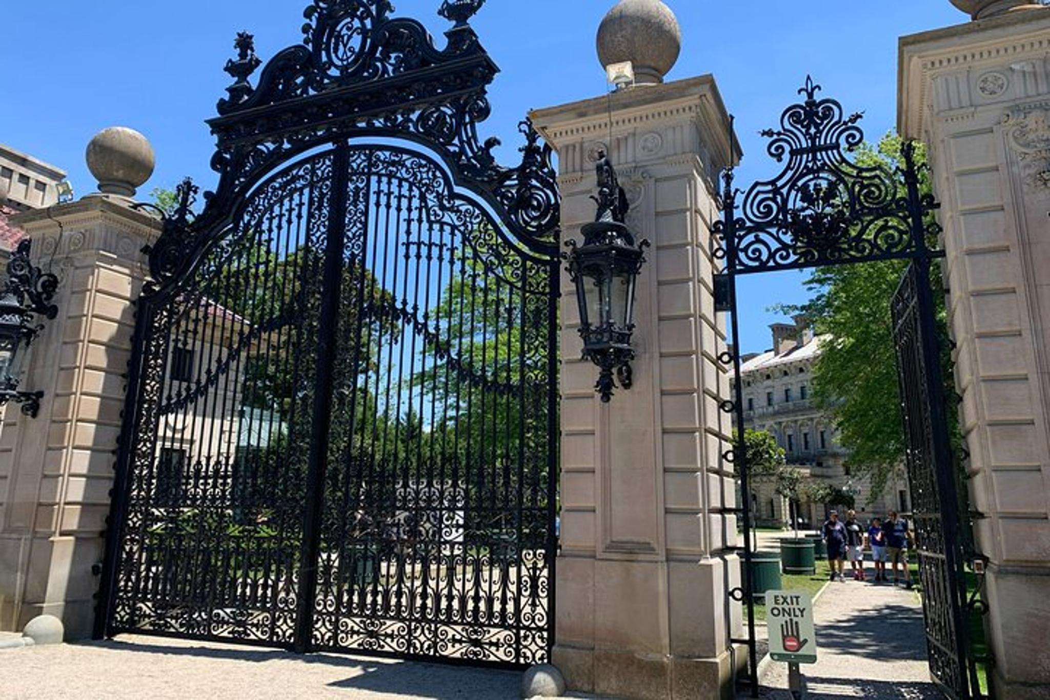 Newport Gilded Age Homes Self-Guided Audio Tour