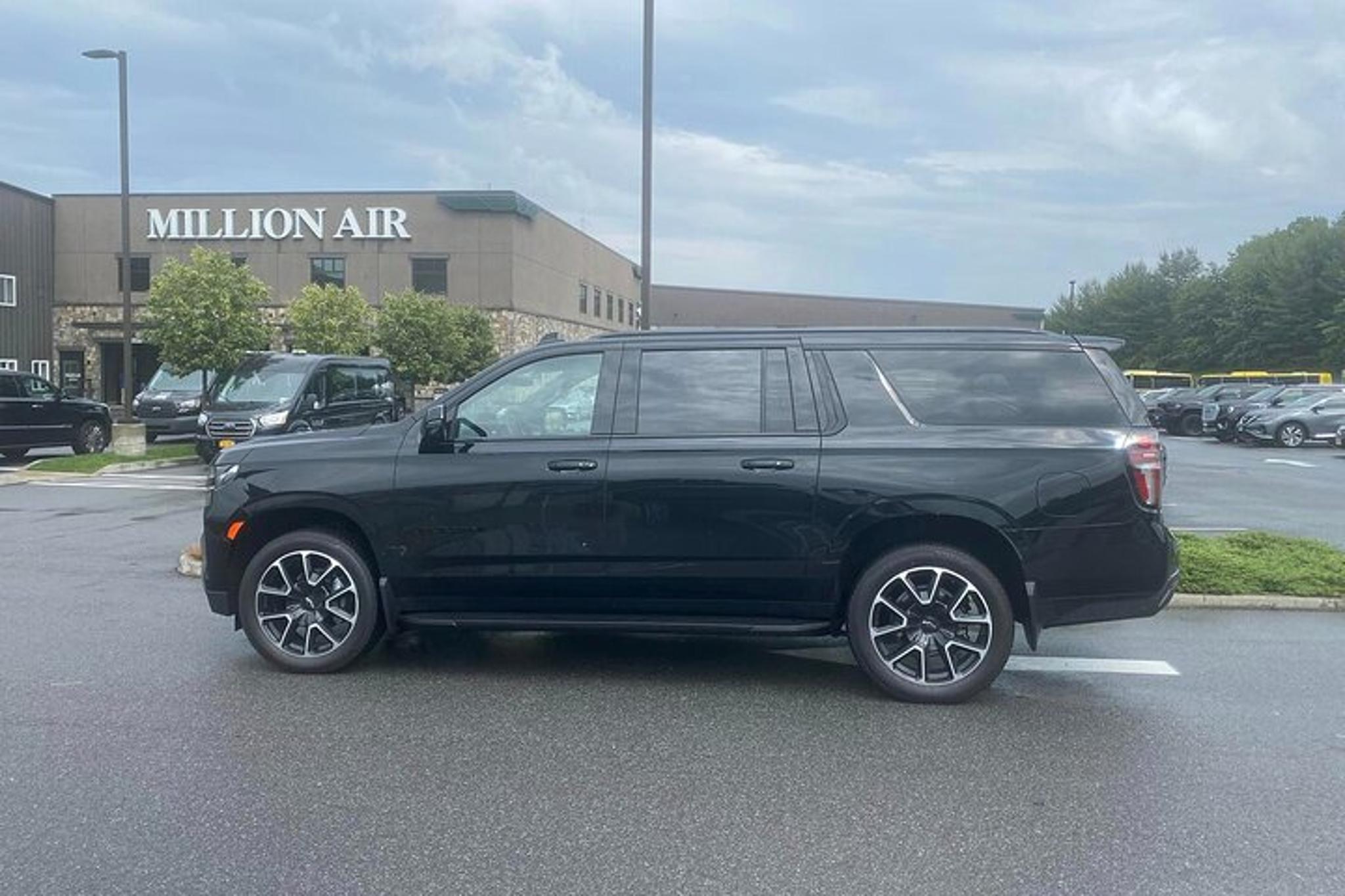 New York City Private Chauffeur Transfer - Image 4