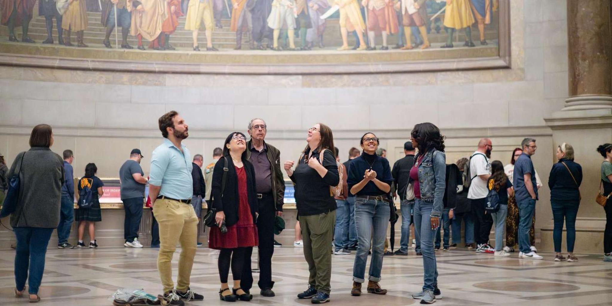 Washington DC National Archives and US Capitol Tour - Image 4