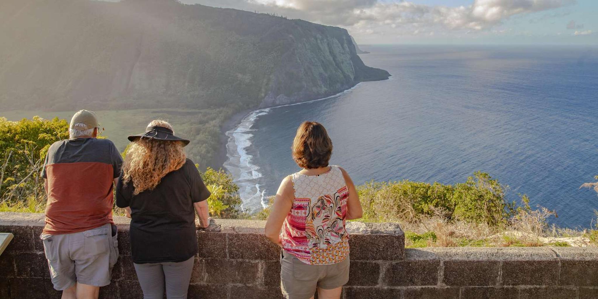 Big Island Private Circle Tour with Lunch and Dinner - Image 6