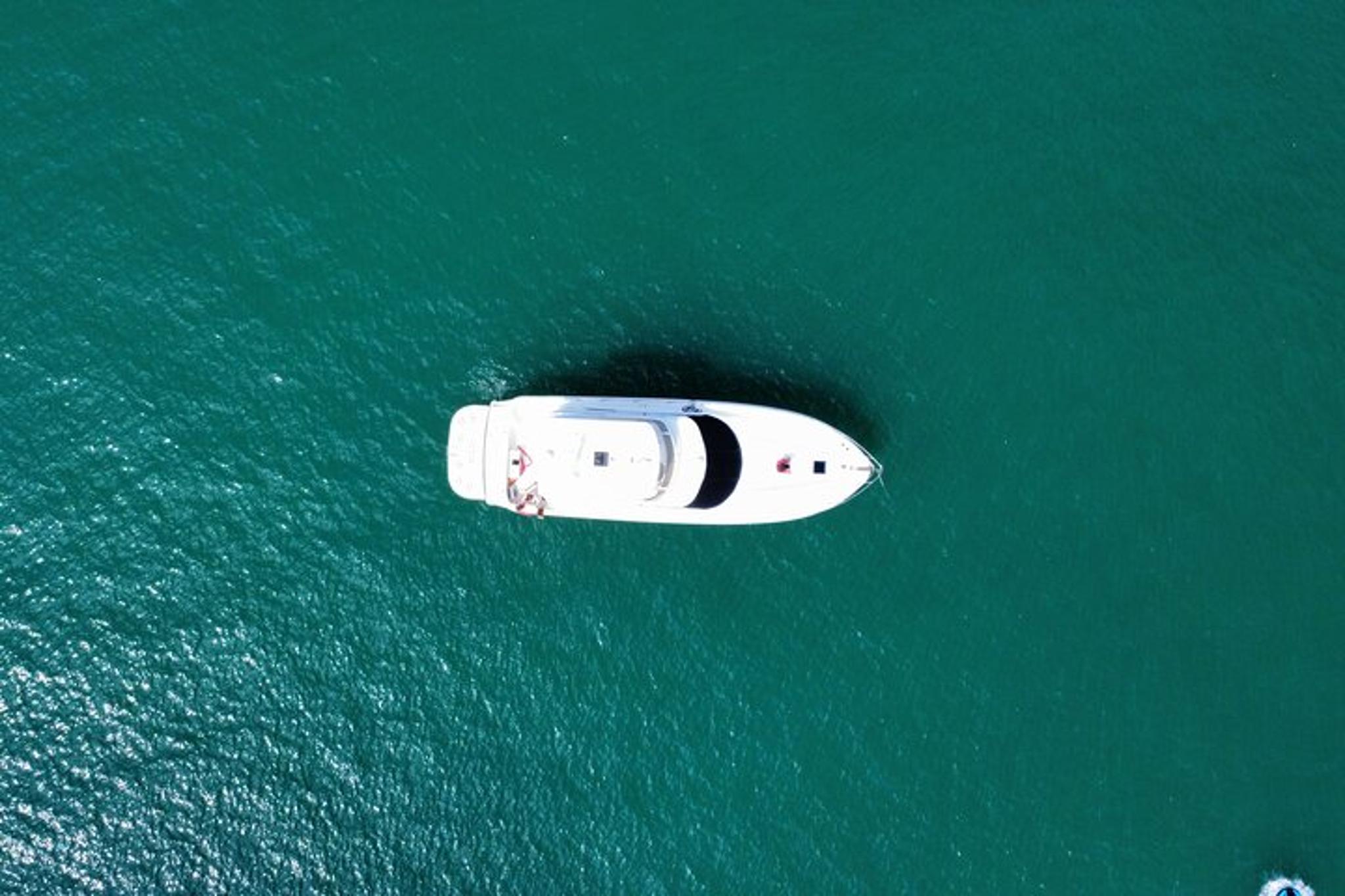 Miami Beach Yacht Rental with Captain - Image 2