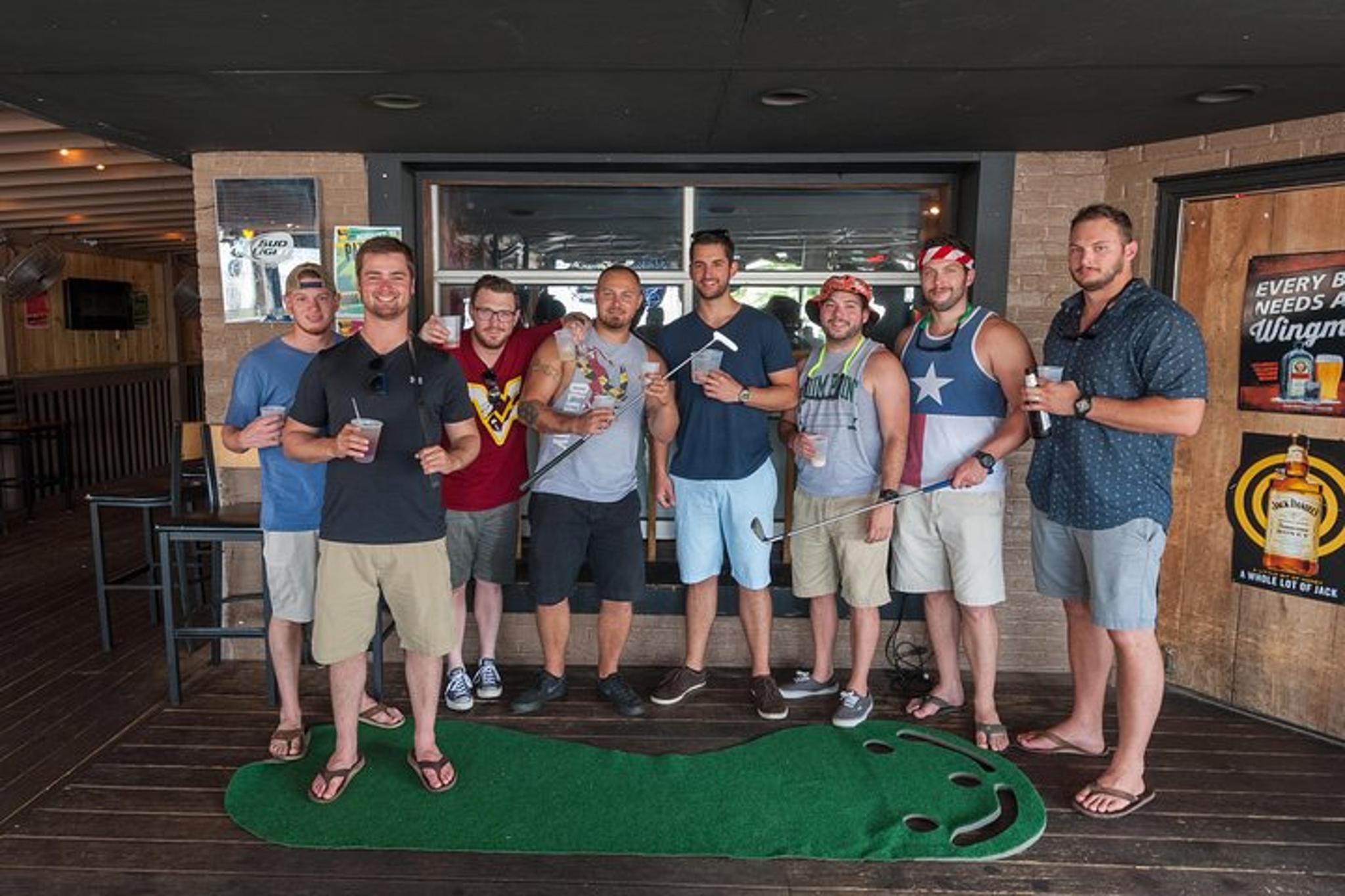 Nashville Pub Crawl Golf Game by Golf Cart - Image 4