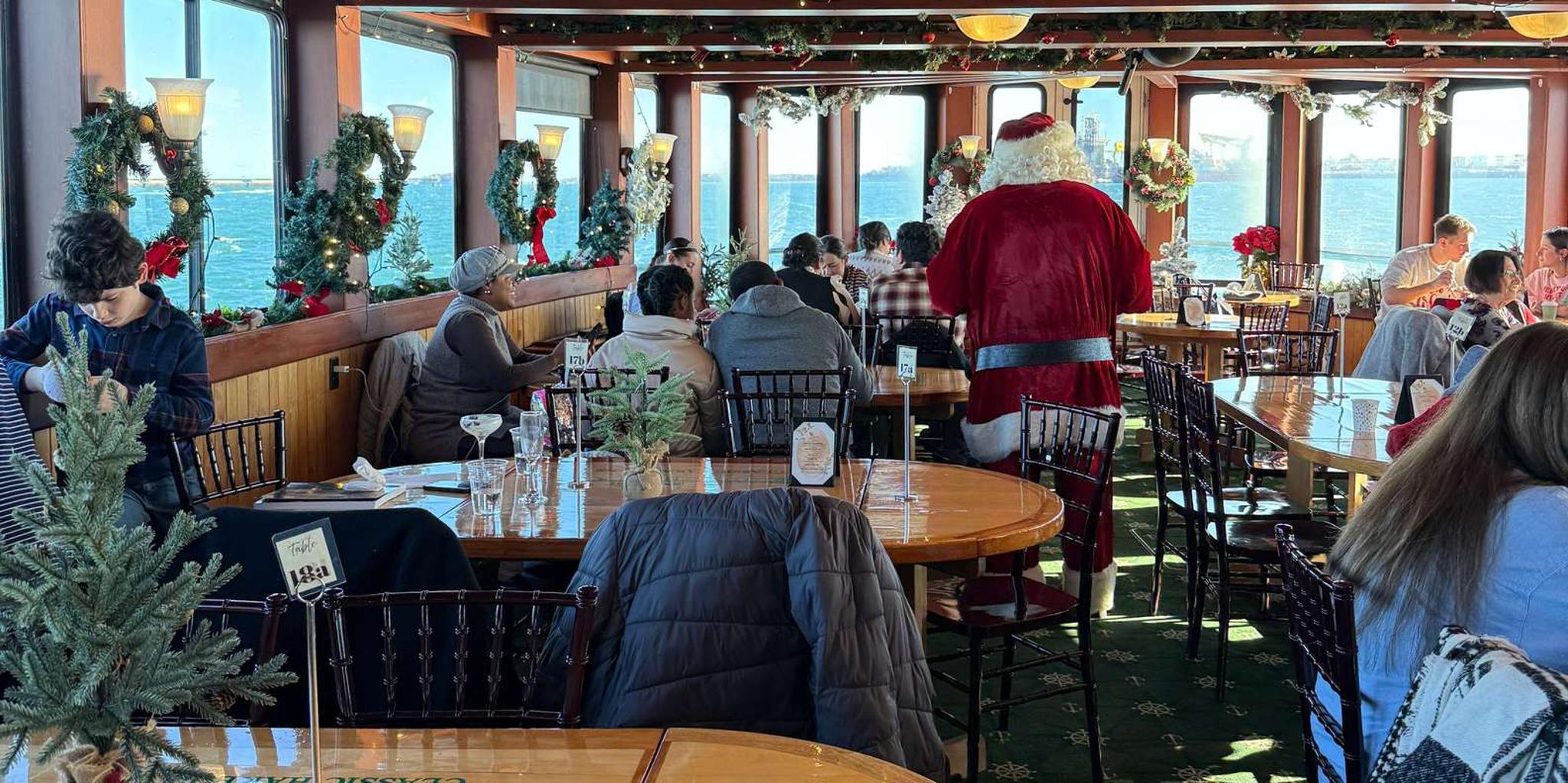 Boston Harbor Santa Brunch Cruise - Image 5