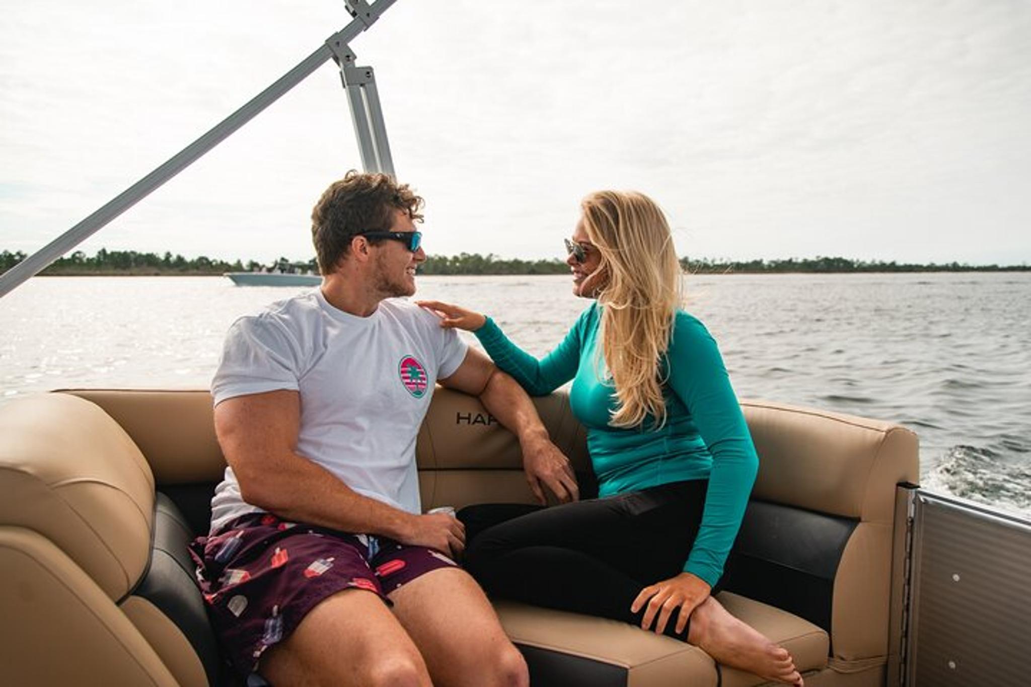 Fort Walton Beach Pontoon Rental 8-Hour - Image 4