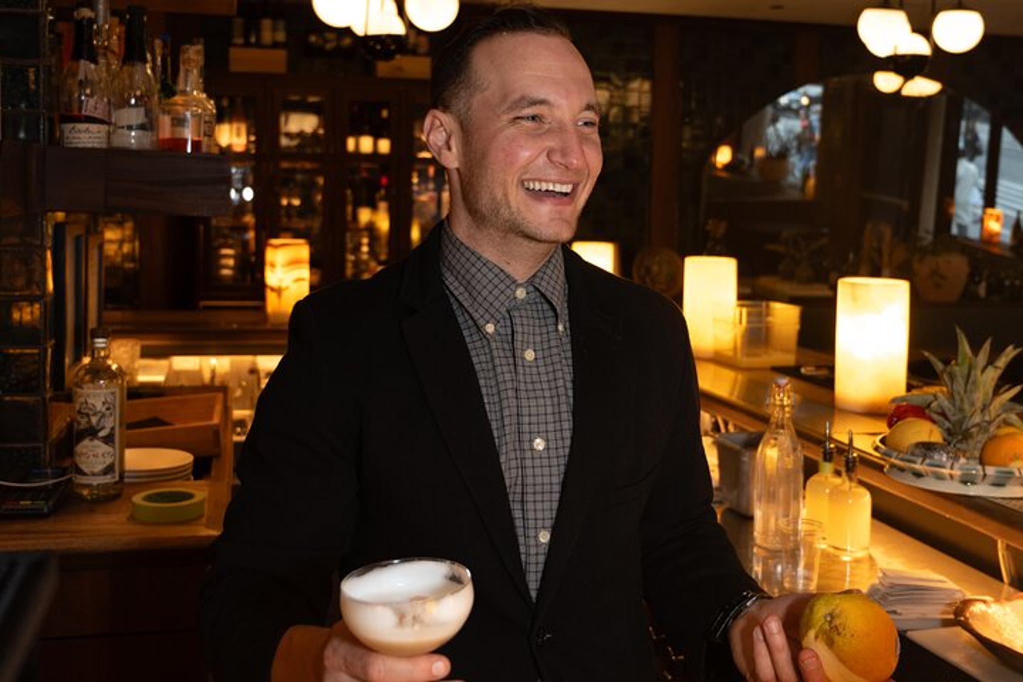 New York City Mixology Cocktail Class 2 hr