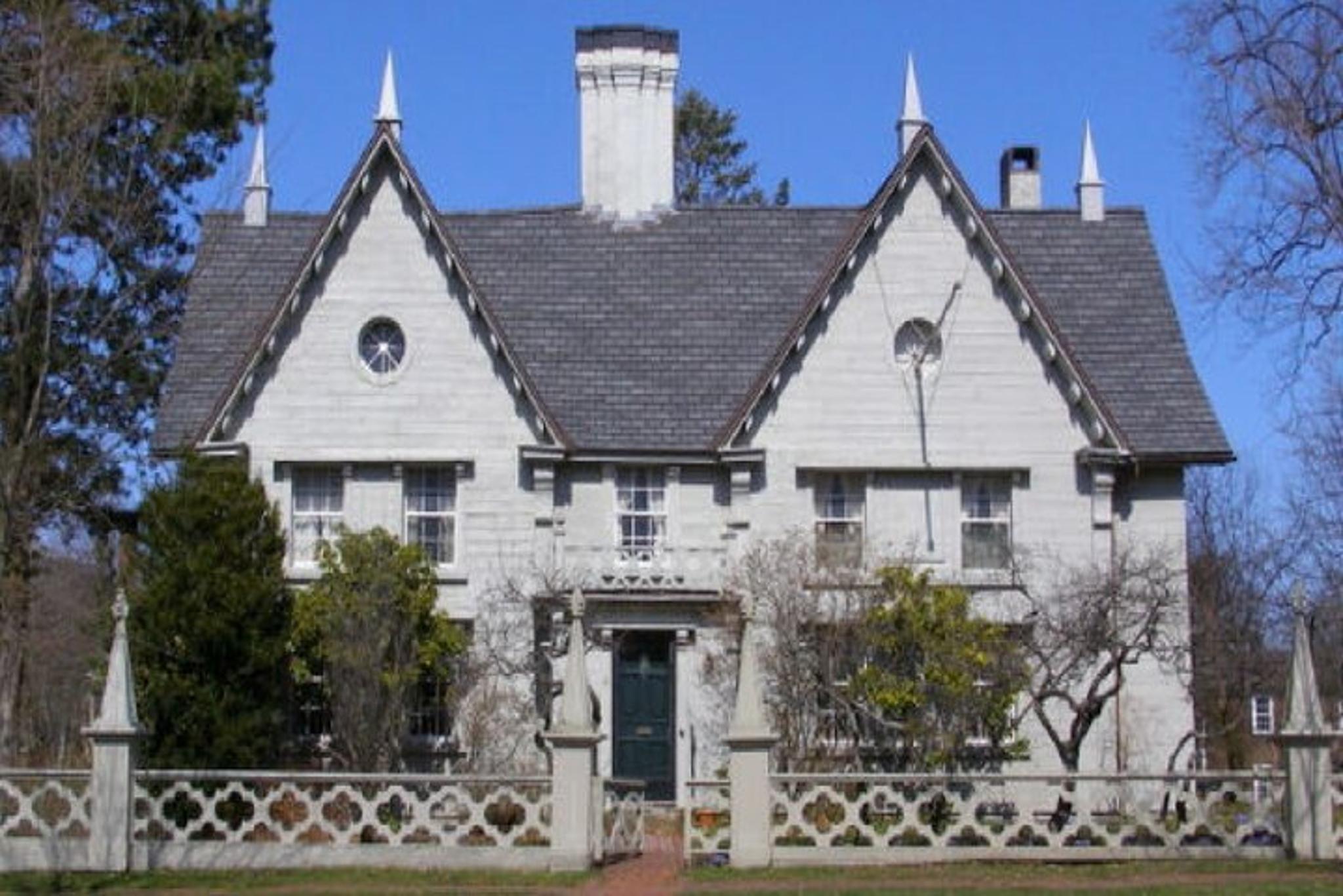 Salem History Tour - Image 2