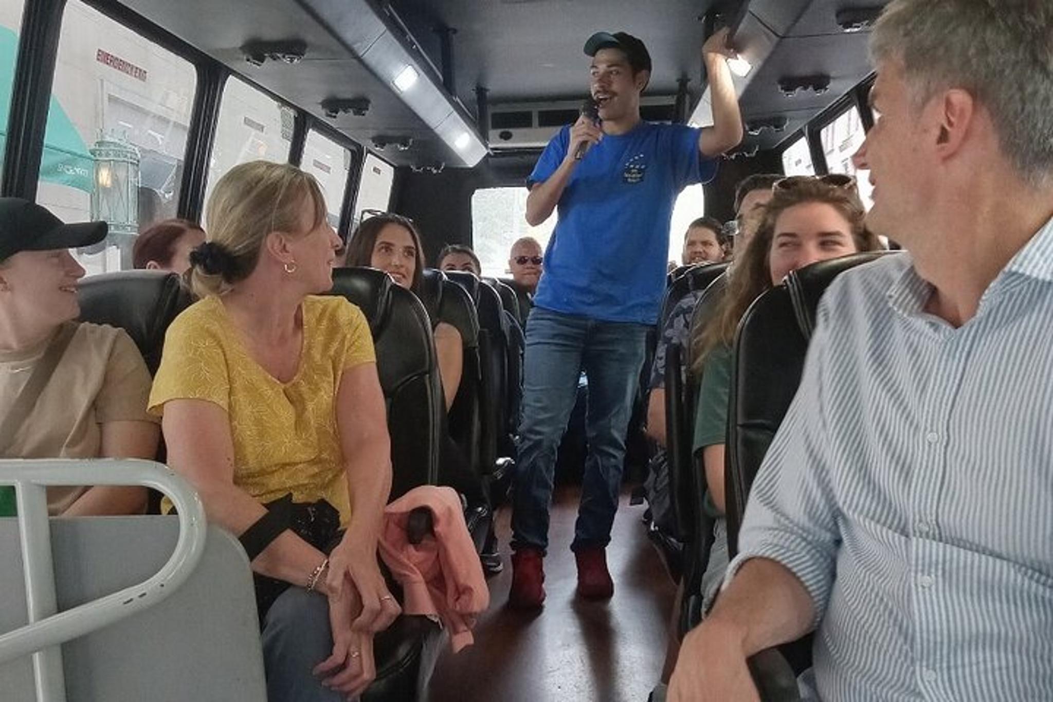 New York City Comedy Bus Tour - Image 3