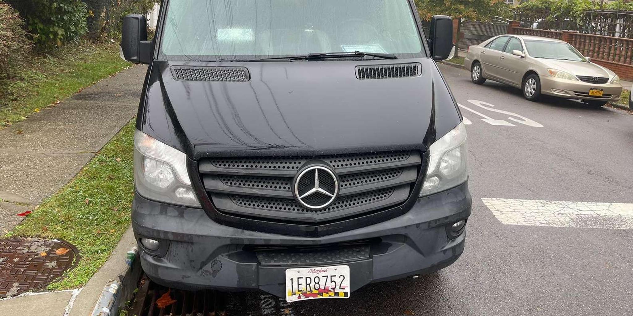 New York City Private Airport Transfer - Image 5