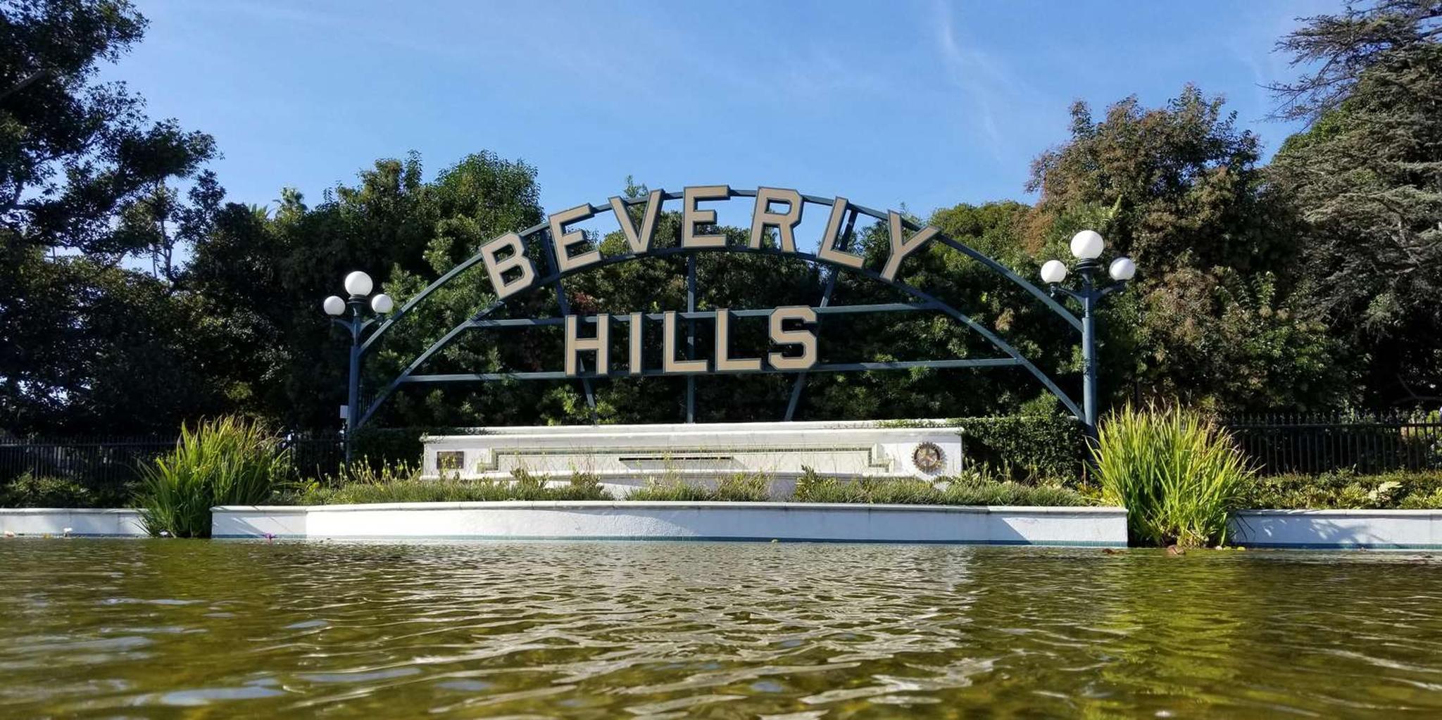 Los Angeles Celebrity Homes and Hop-on Hop-off Bus Tour - Image 6