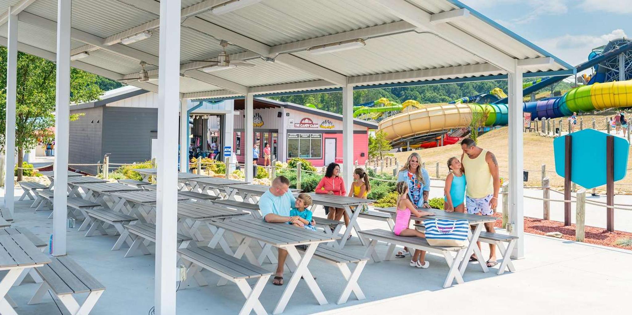 Sevierville Waterpark Admission - Image 2
