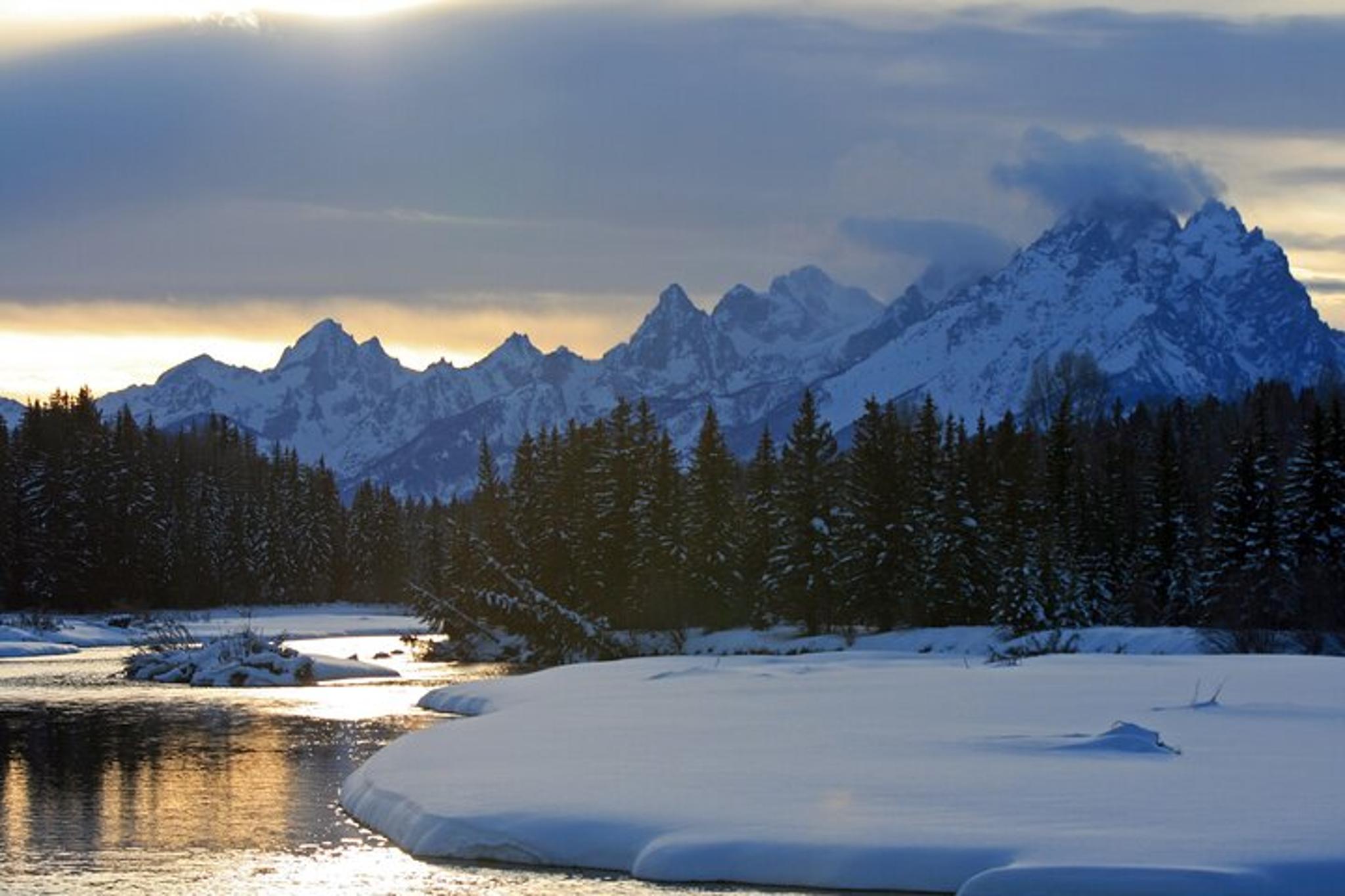 Jackson Grand Teton Winter Tour & Sleigh Ride